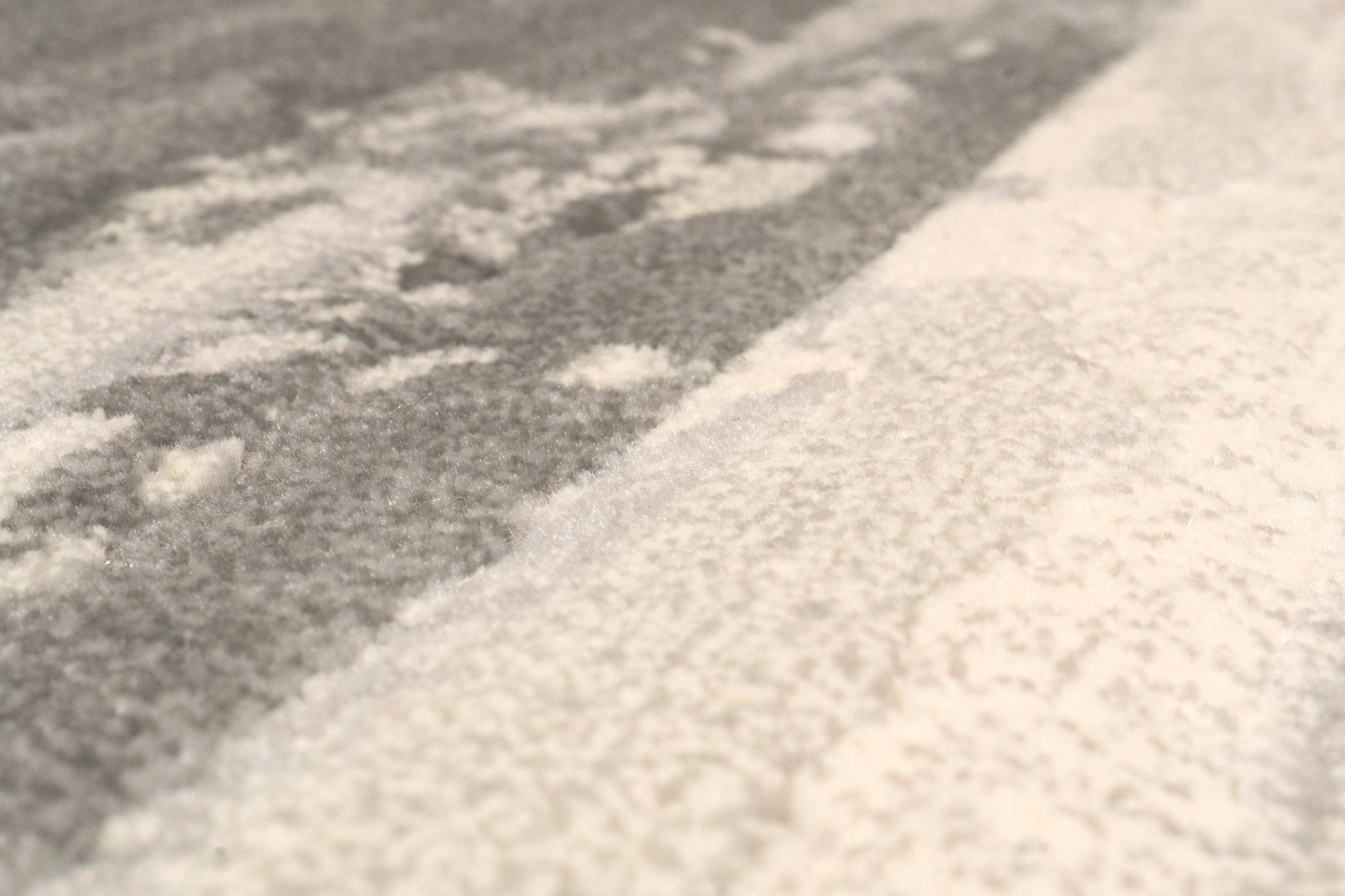 Eclipse Contemporary Grey Modern Medium Pile Rug