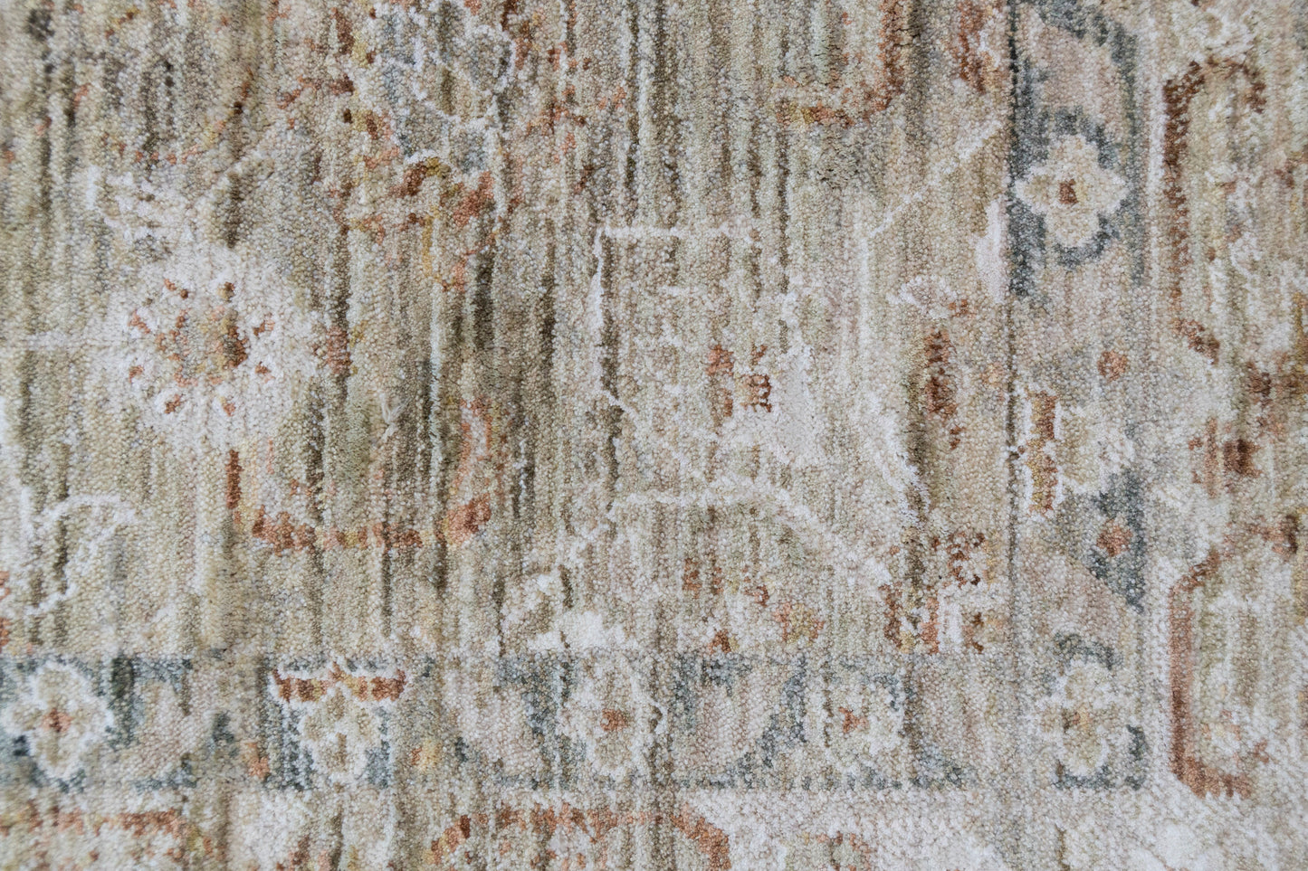 Flare Traditional Beige/Grey/Ivory Medallion Low Pile Rug