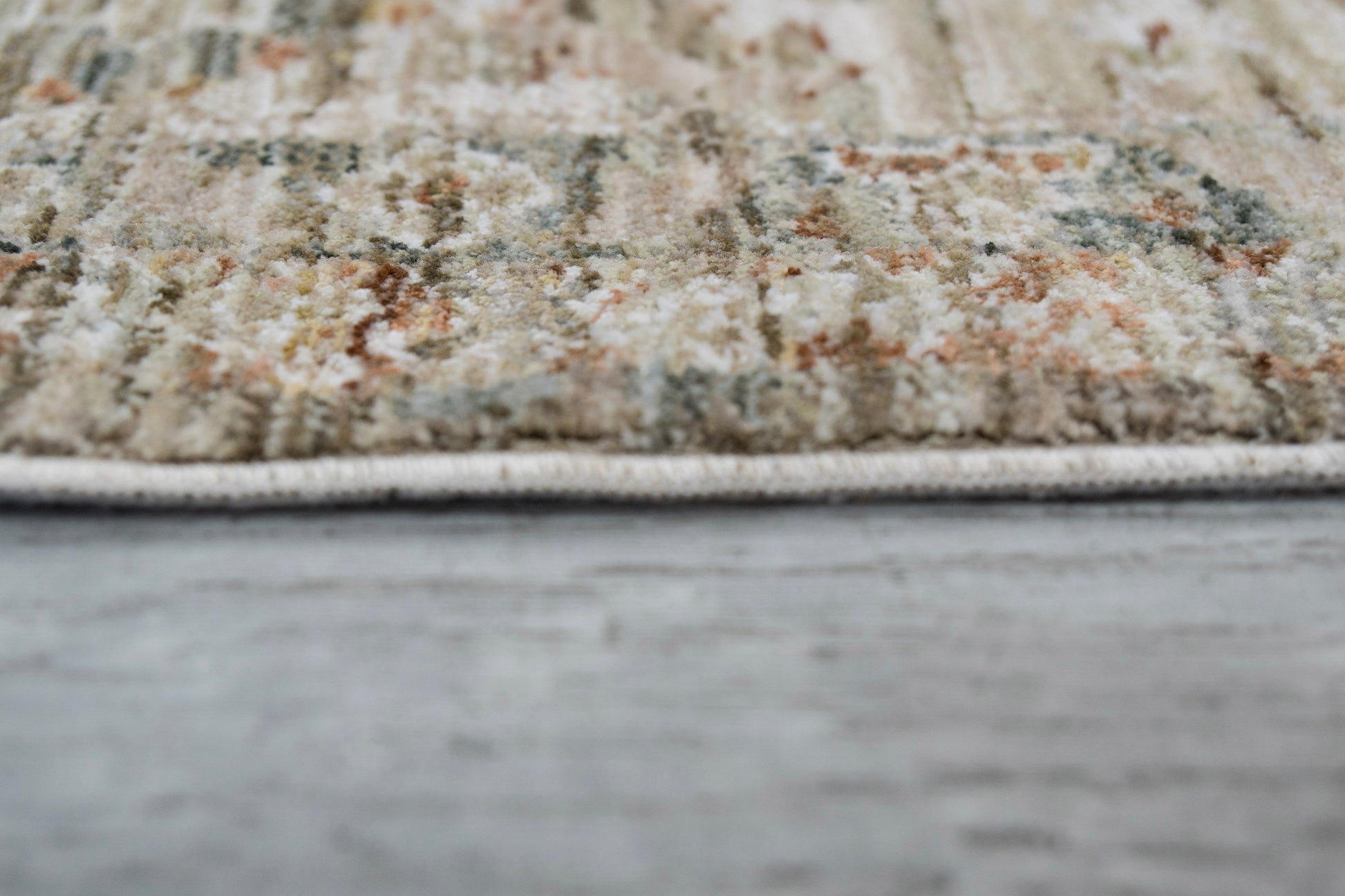 Flare Traditional Beige/Grey/Ivory Medallion Low Pile Rug