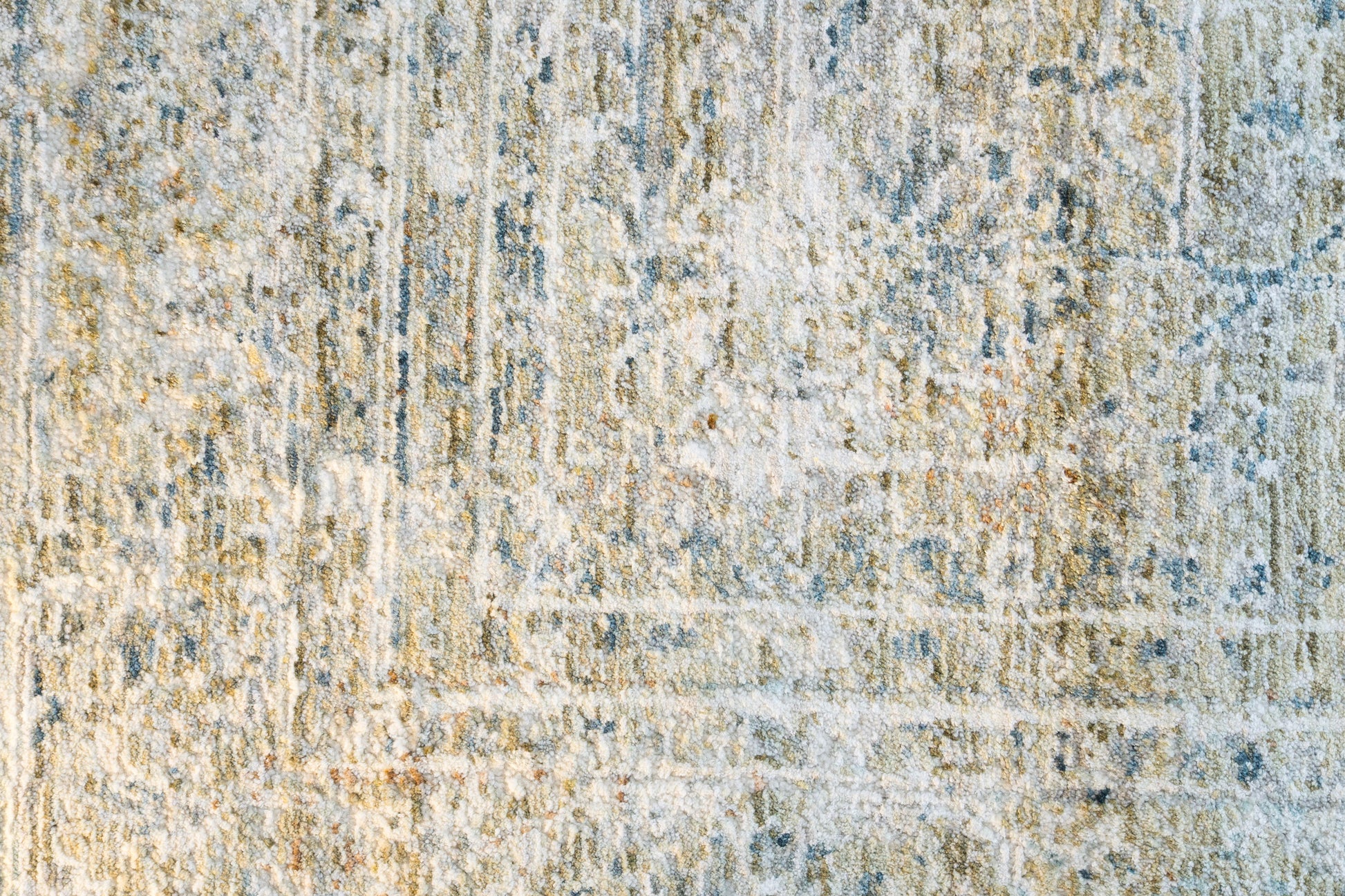 Flare Traditional Beige/Ivory/Blue Medallion Low Pile Rug