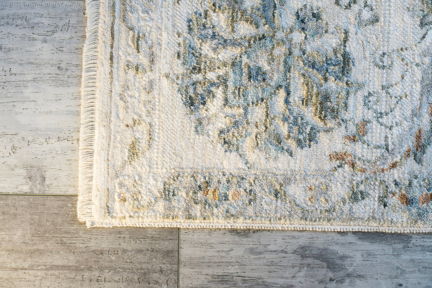 Flare Traditional Beige/Blue Floral Low Pile Rug