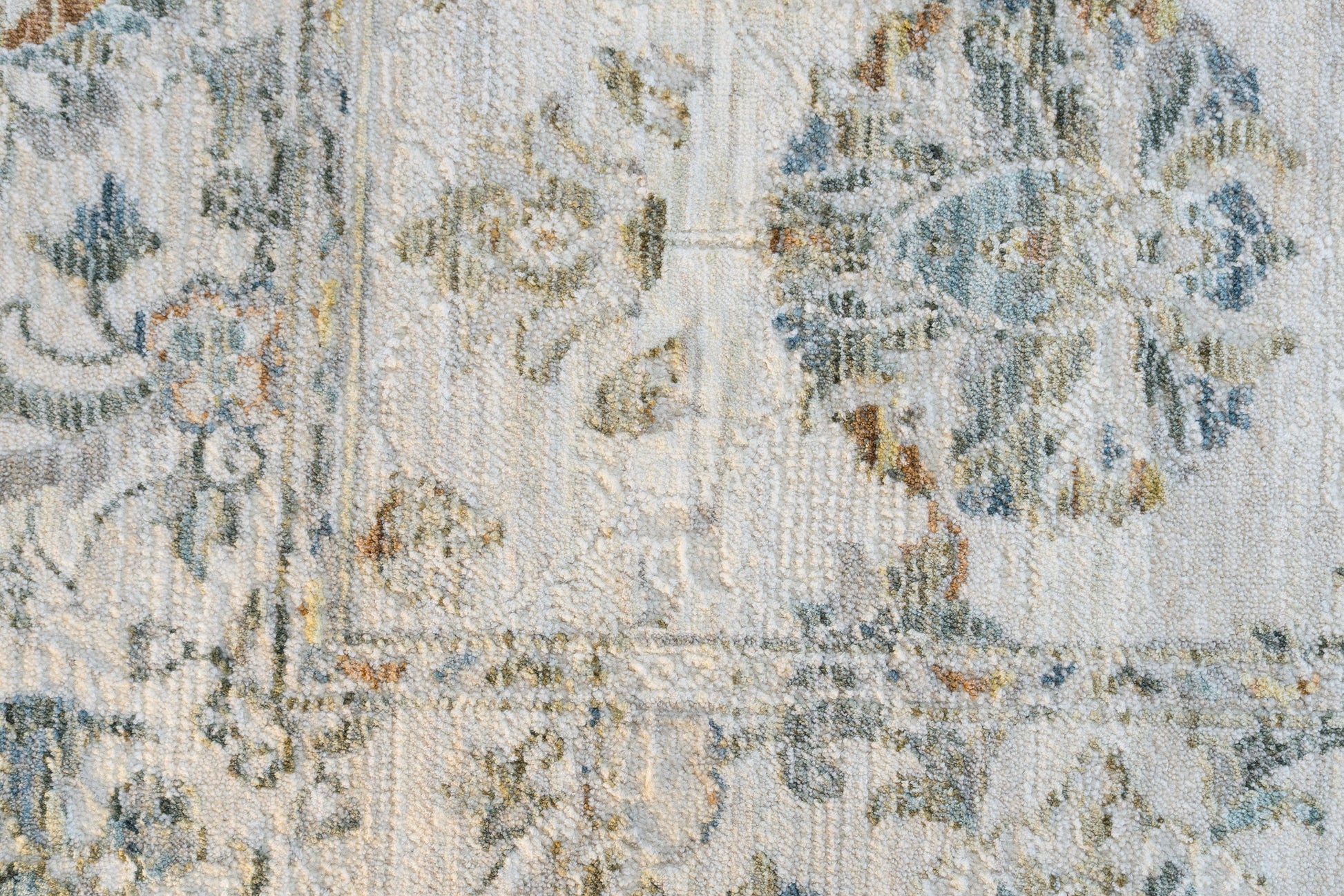 Flare Traditional Beige/Blue Floral Low Pile Rug