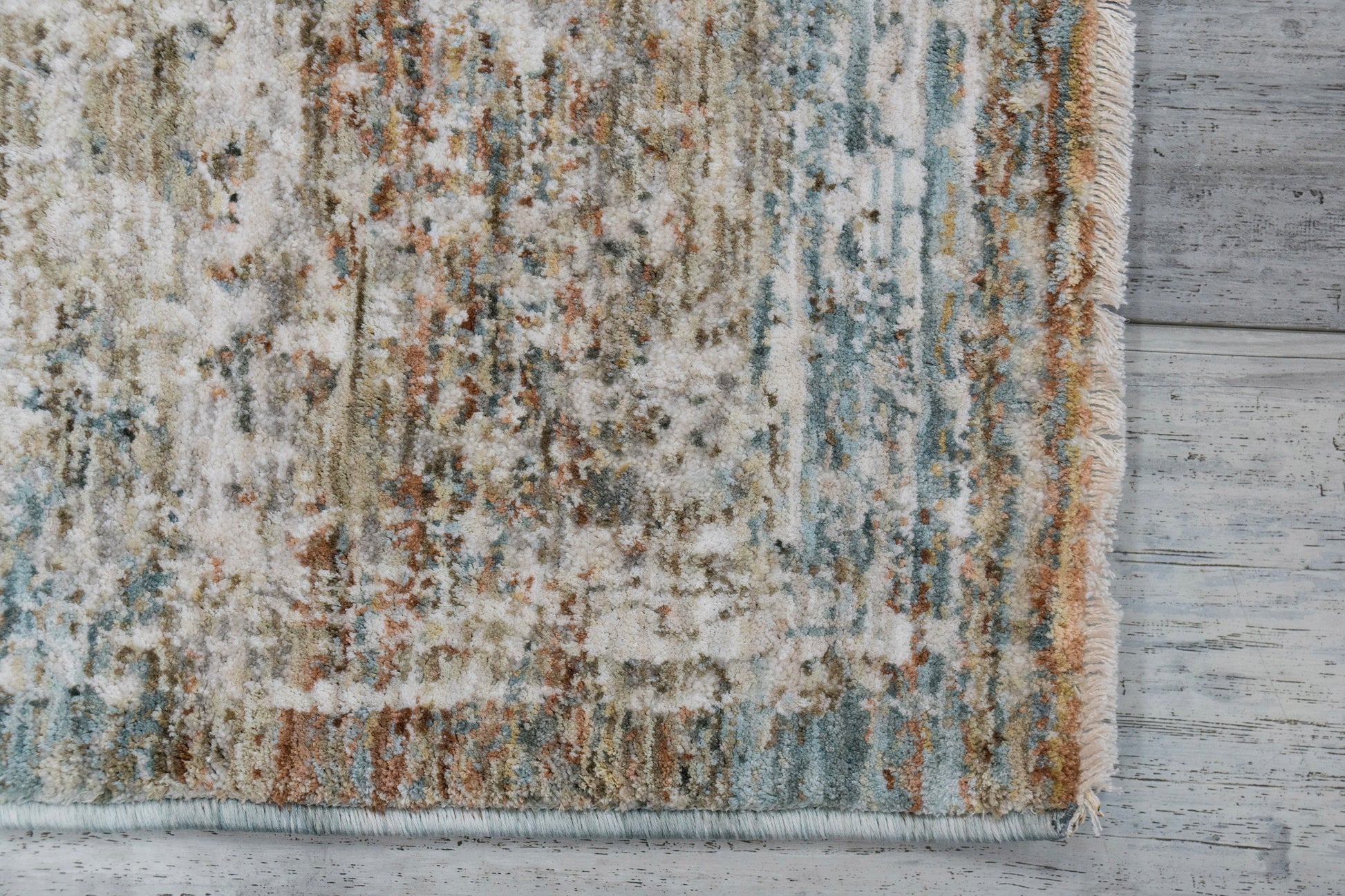 Flare Traditional Beige/Ivory/Blue Medallion Low Pile Rug