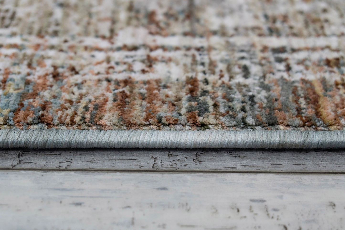 Flare Traditional Beige/Ivory/Blue Medallion Low Pile Rug