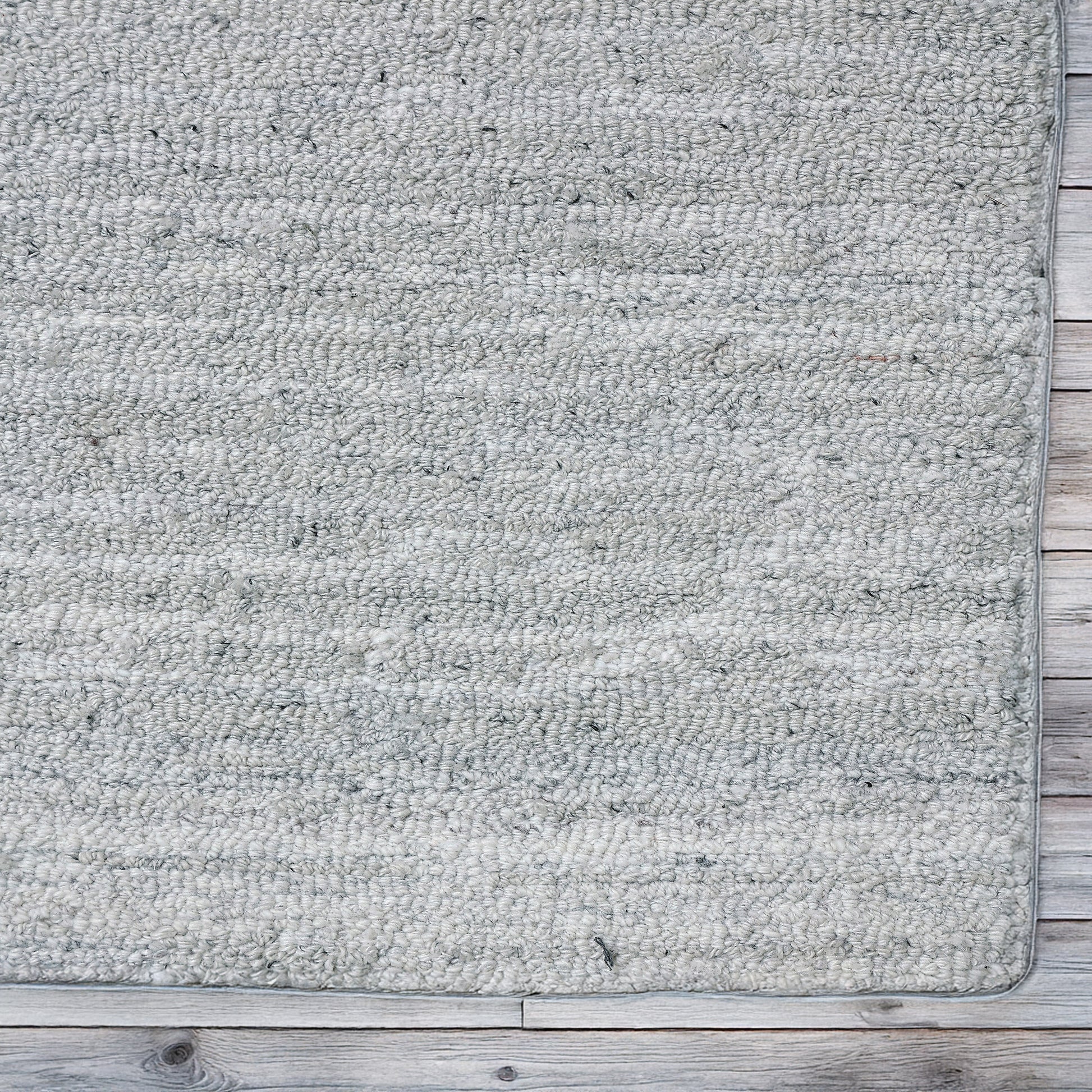 Forever Modern White/Silver Striped Low Pile Rug