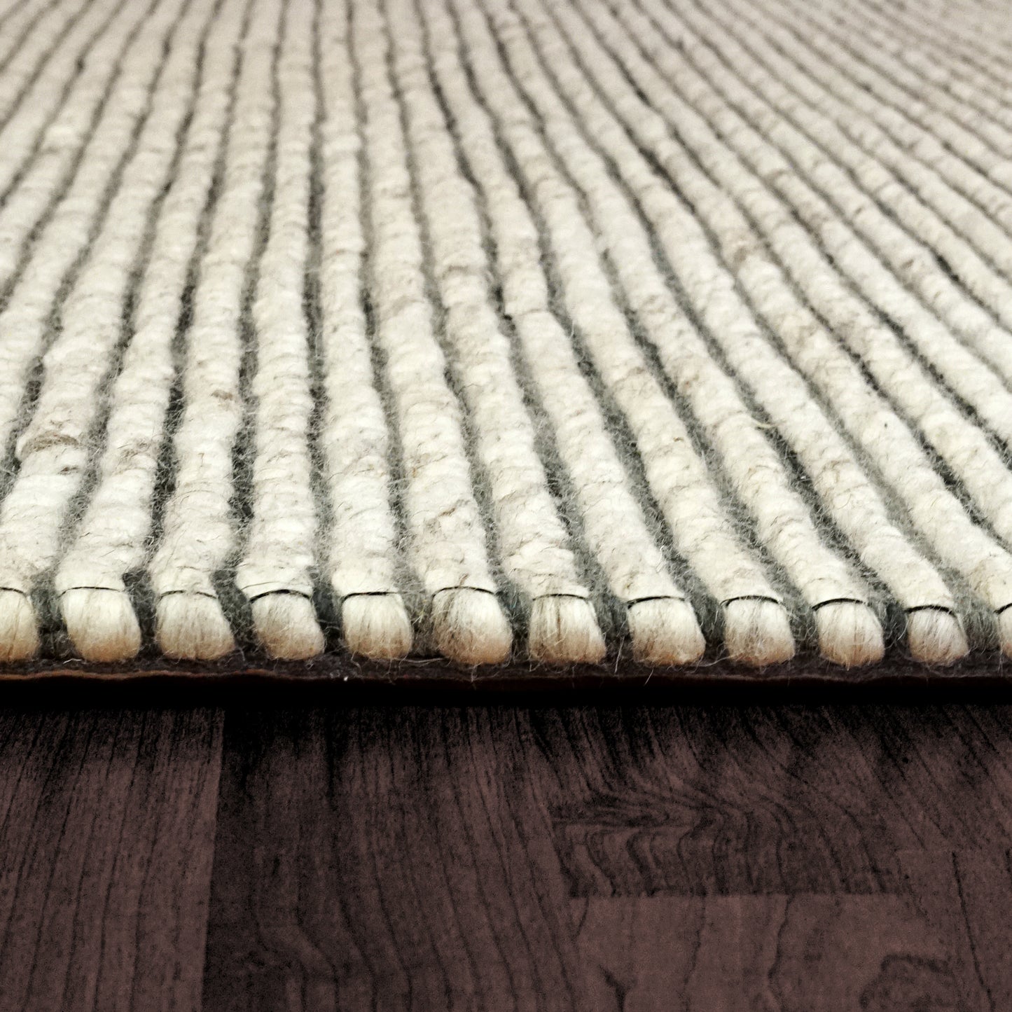 Grove Contemporary Grey/Multi Woven Medium Pile Rug