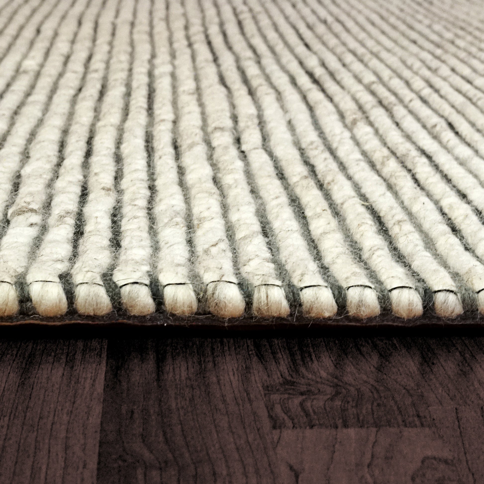 Grove Contemporary Grey/Multi Woven Medium Pile Rug