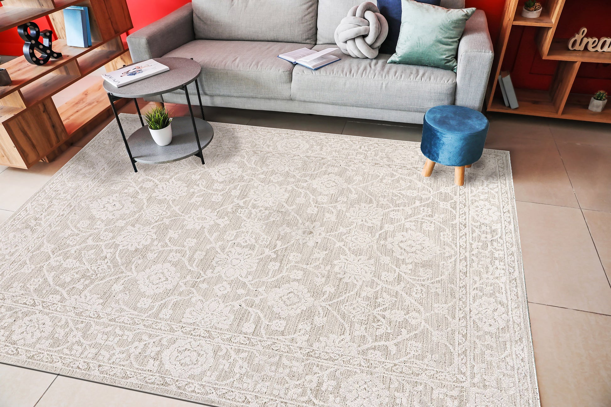 Hamilton Traditional Cream Floral Medium Pile Rug