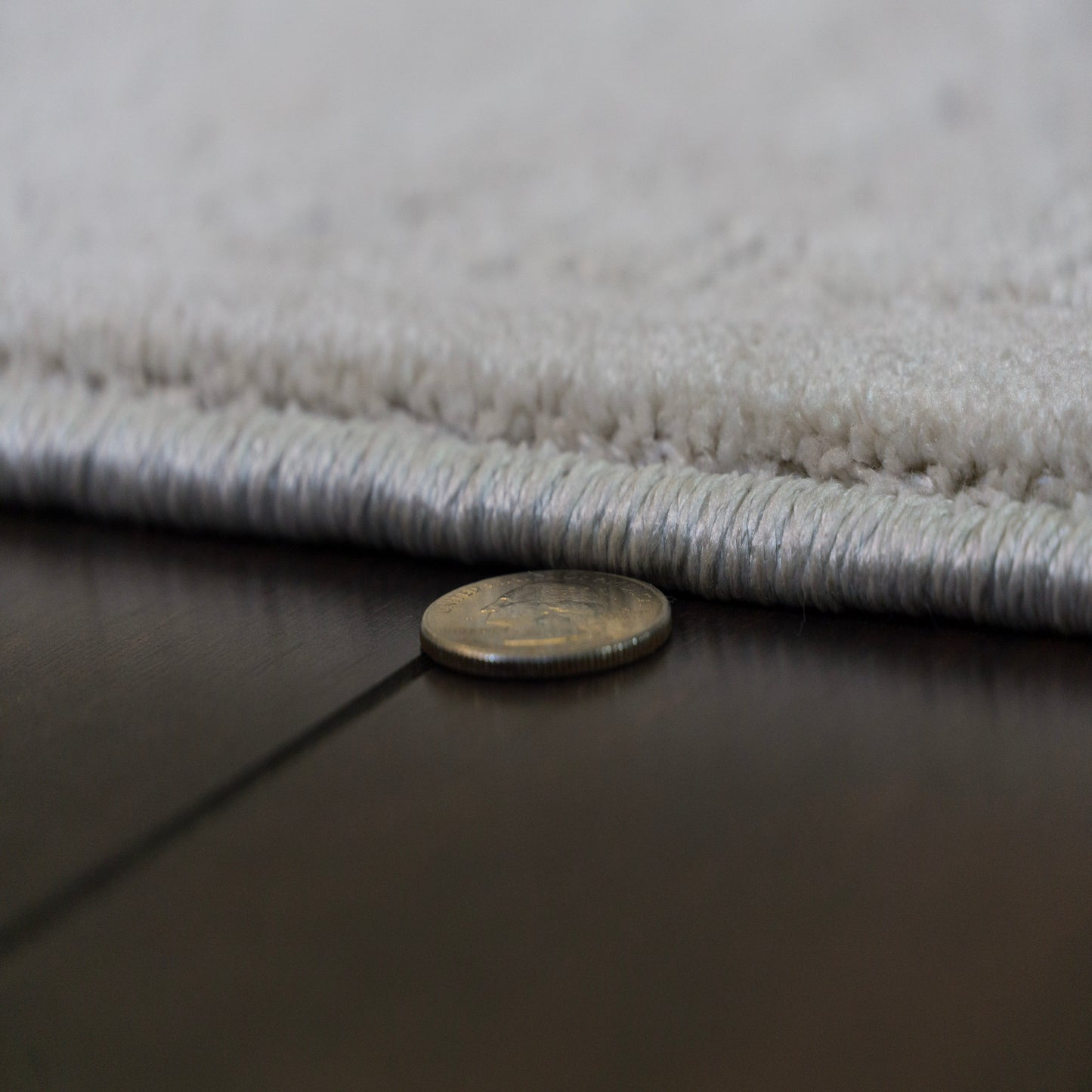 Hamilton Traditional Ivory/Grey Medallion Medium Pile Rug