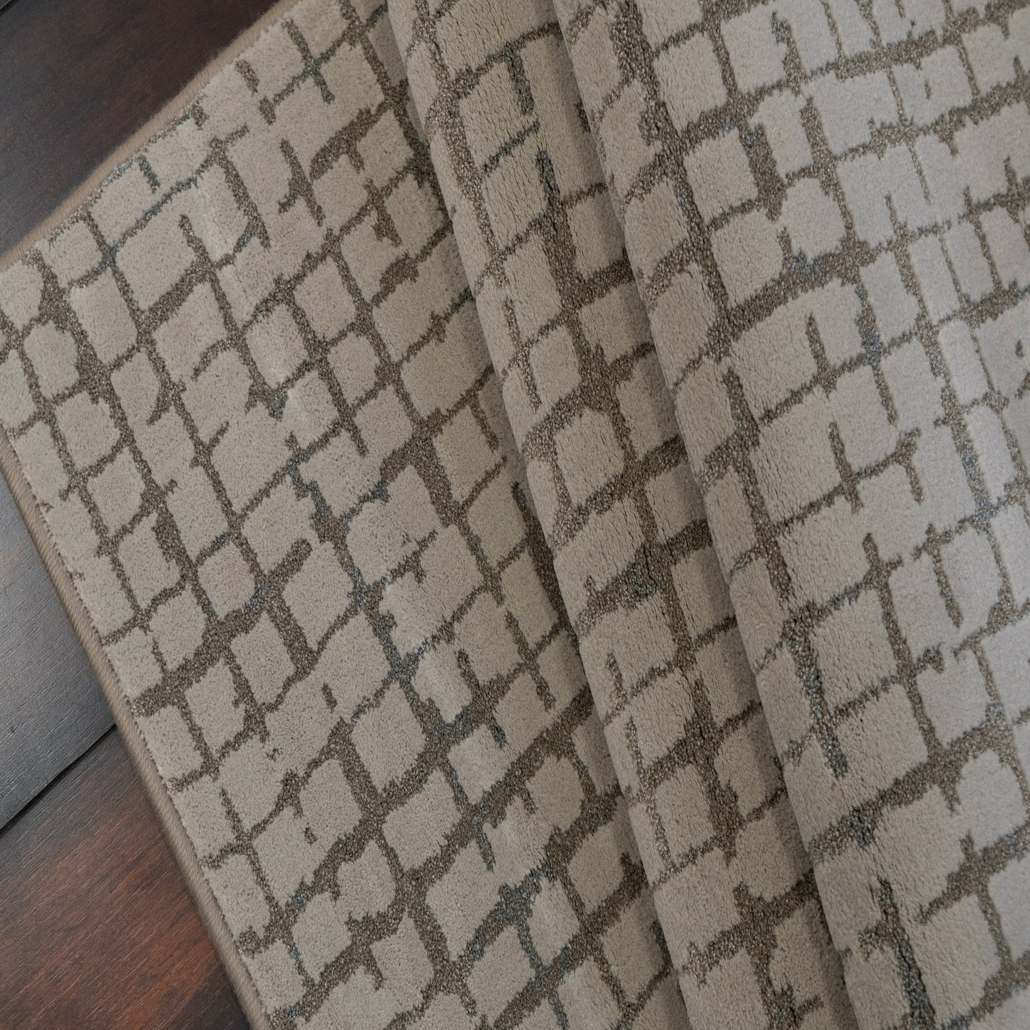 Harmony Contemporary Beige/Grey Geometric Medium Pile Rug