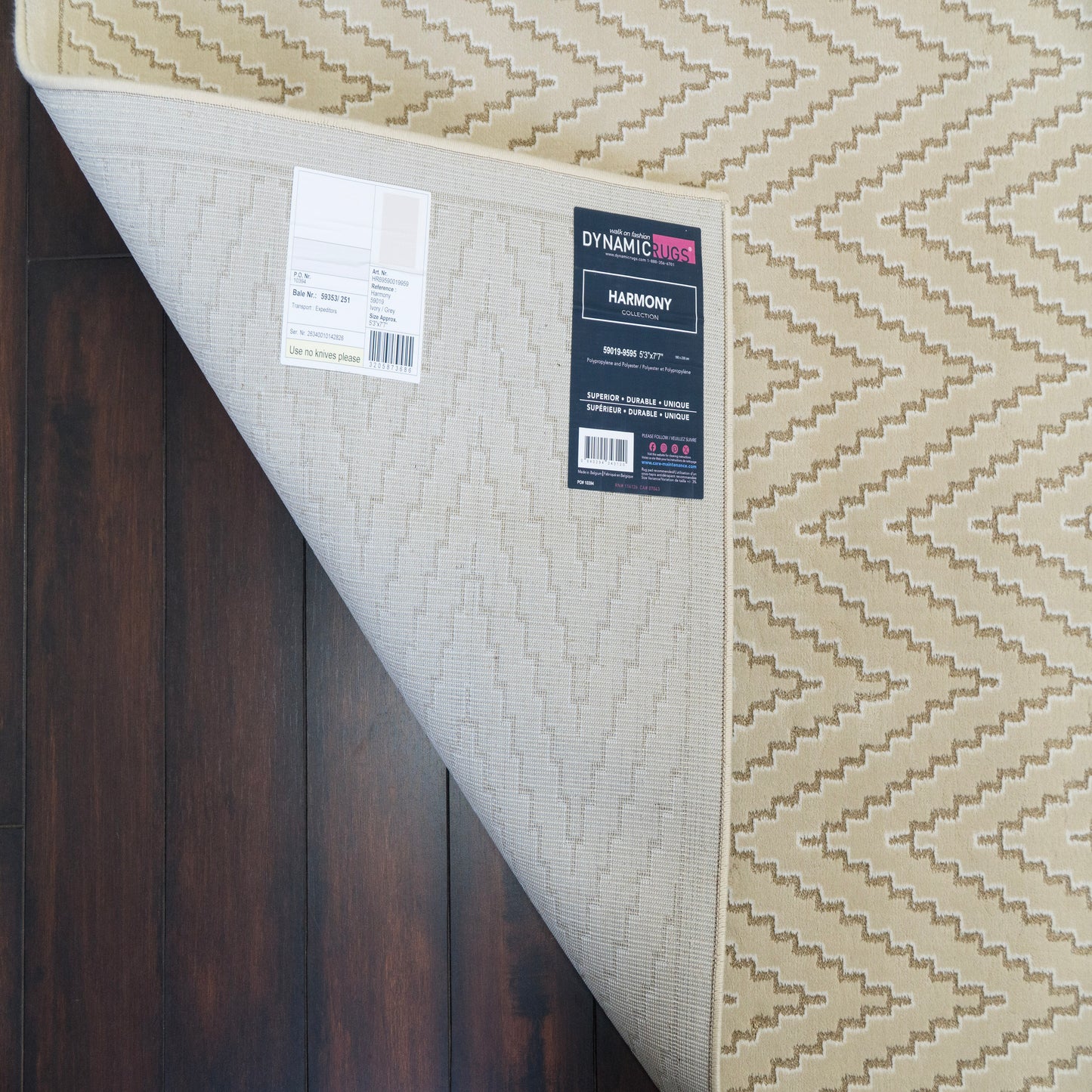Harmony Contemporary Ivory/Grey Chevron Medium Pile Rug