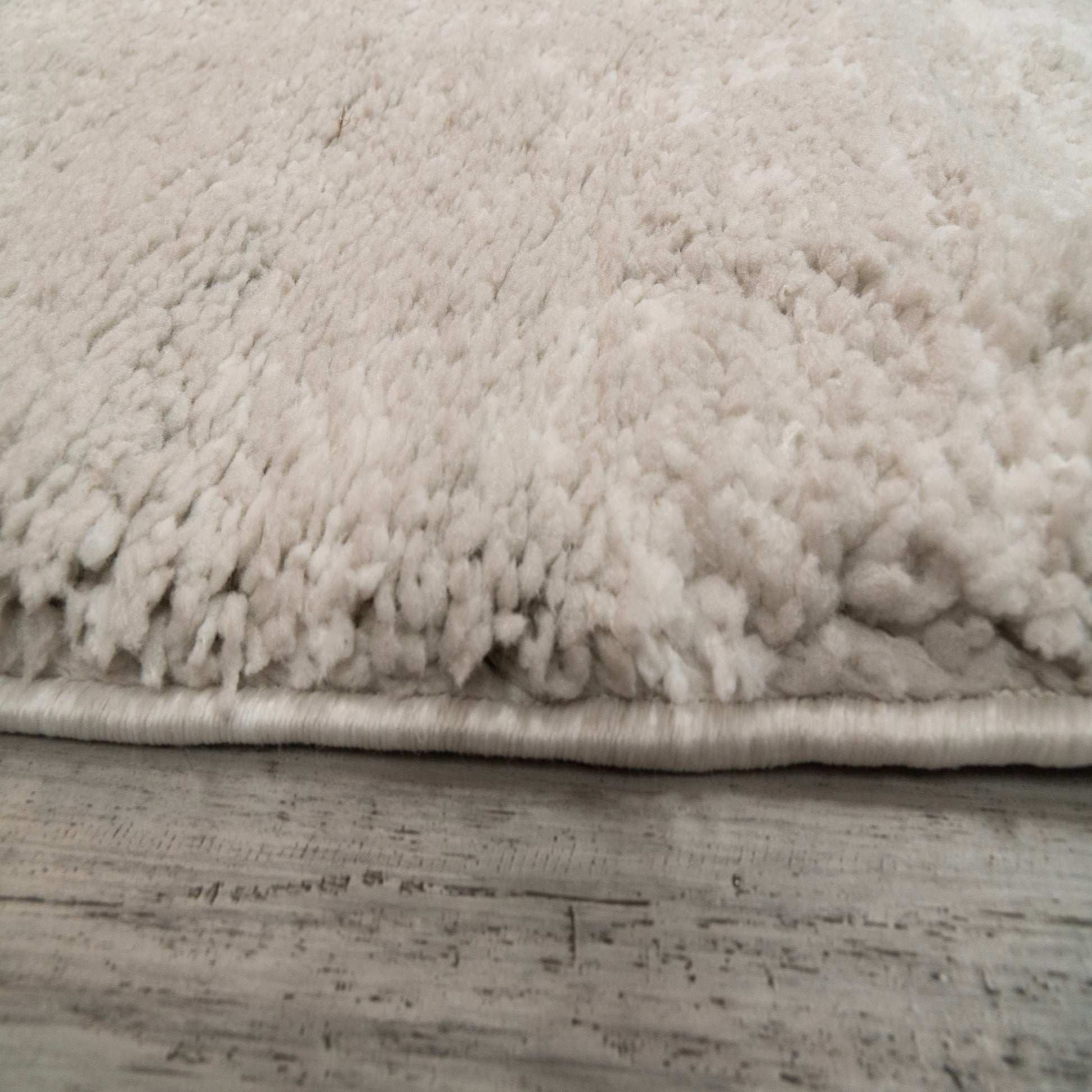 Haven Modern Grey Solid Shag Rug
