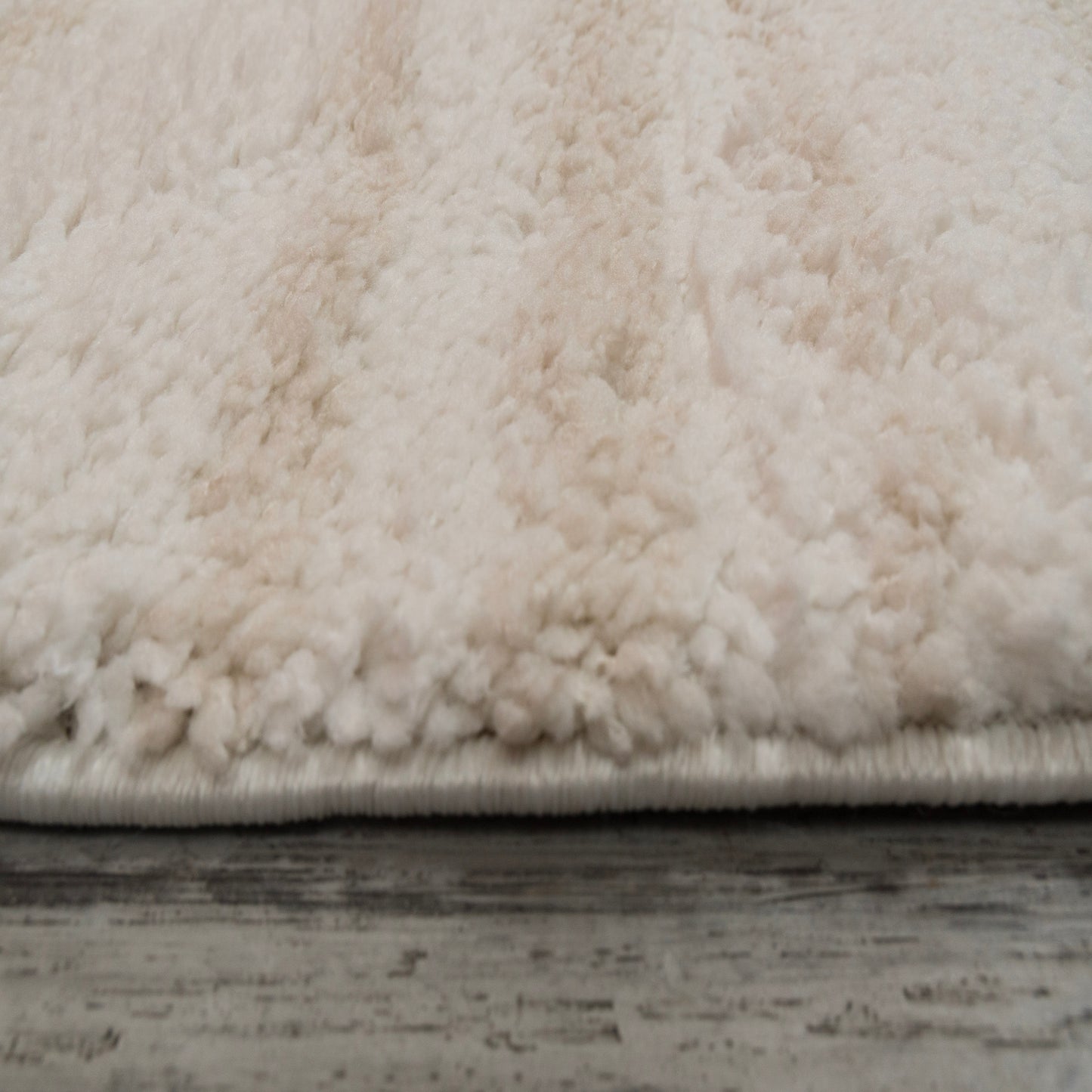 Haven Modern Ivory/Beige Geometric Shag Rug
