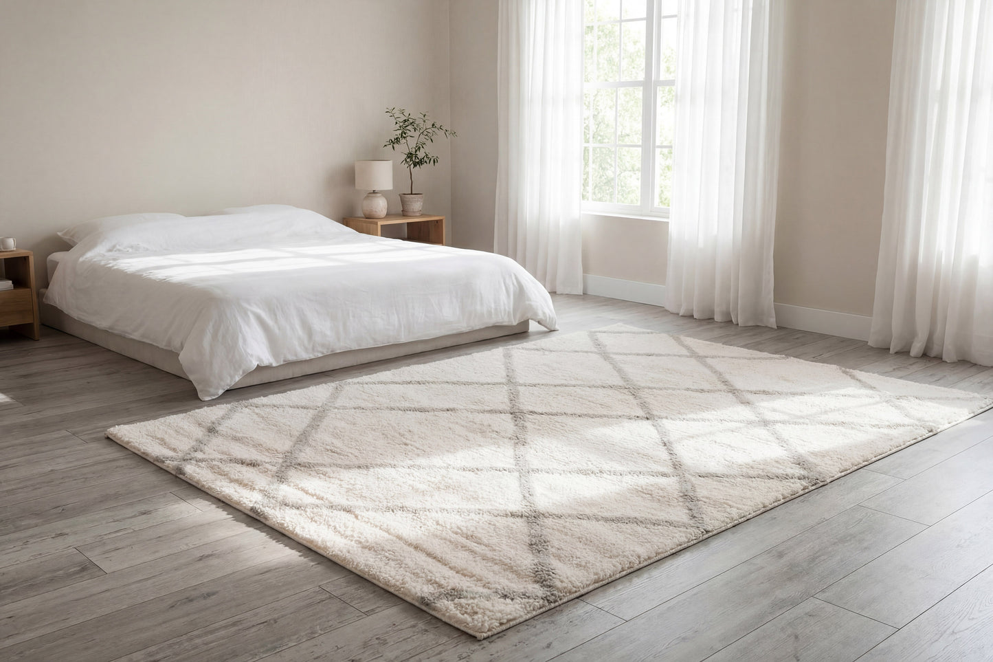 Haven Modern Ivory/Grey Geometric Shag Rug
