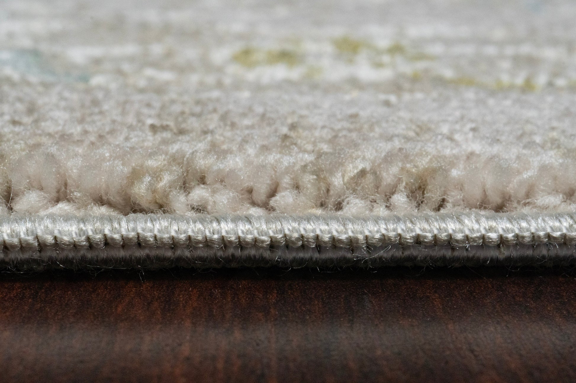 Hudson Traditional Beige Oriental High-Low Rug