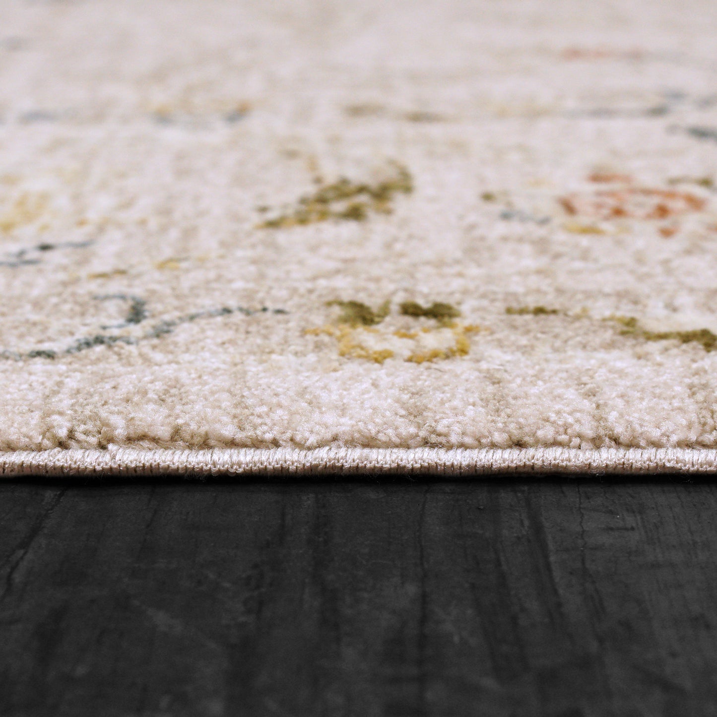 Hudson Traditional Beige Oriental High-Low Rug