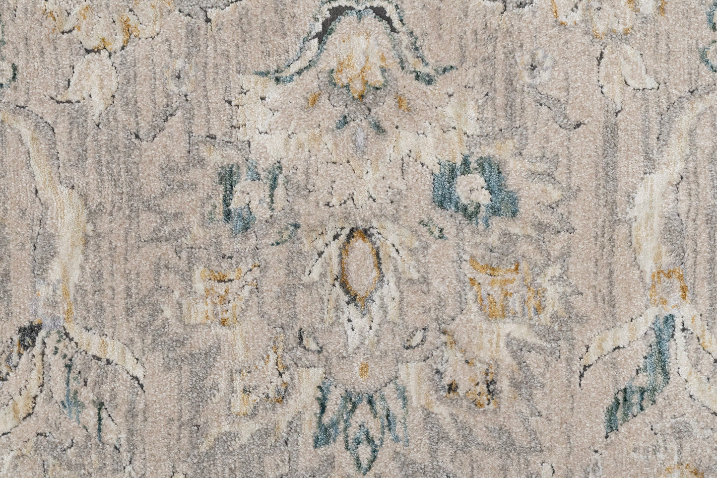 Hudson Traditional Beige/Ivory Oriental High-Low Rug