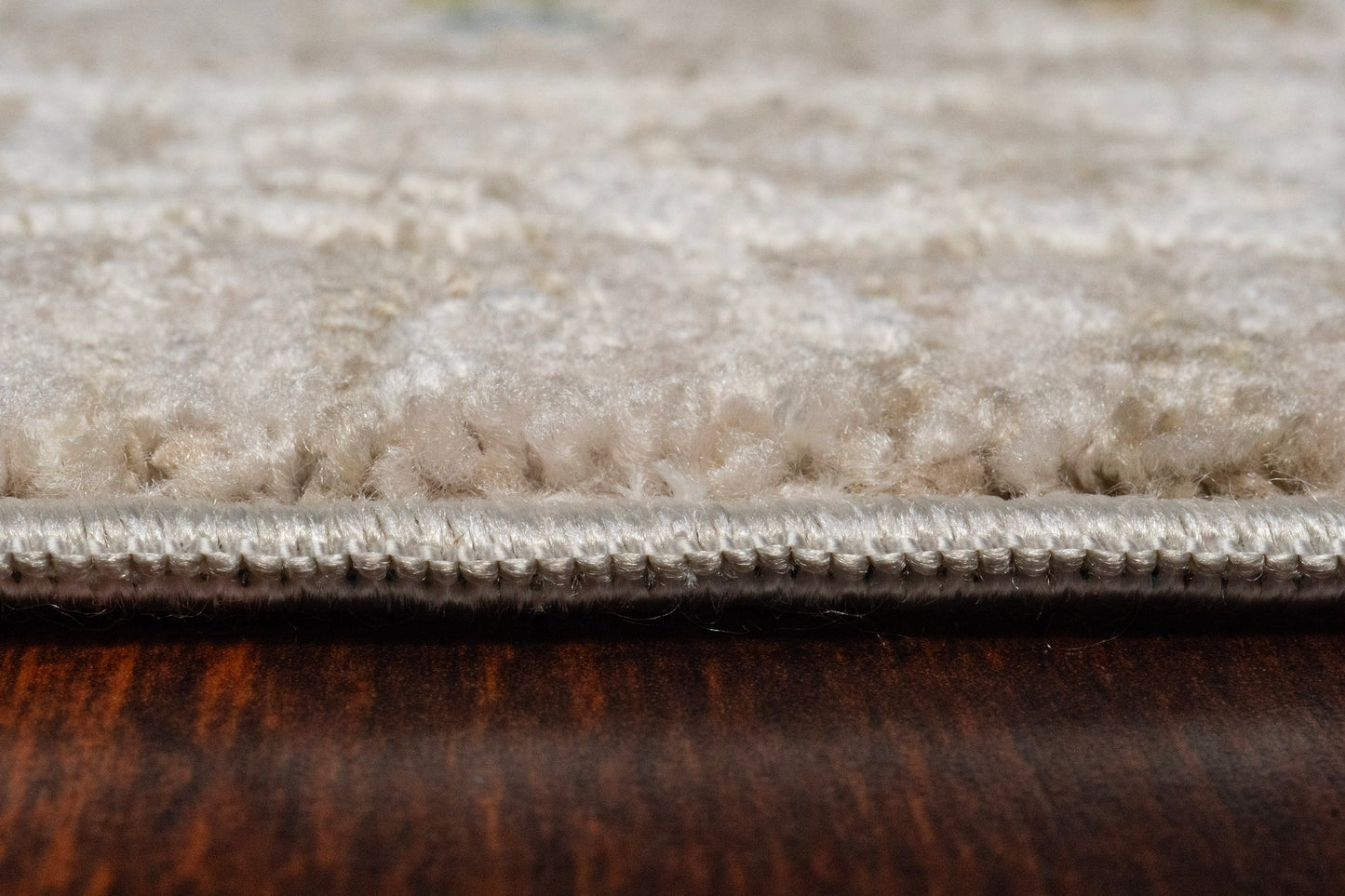 Hudson Traditional Beige/Dark Beige Oriental High-Low Rug