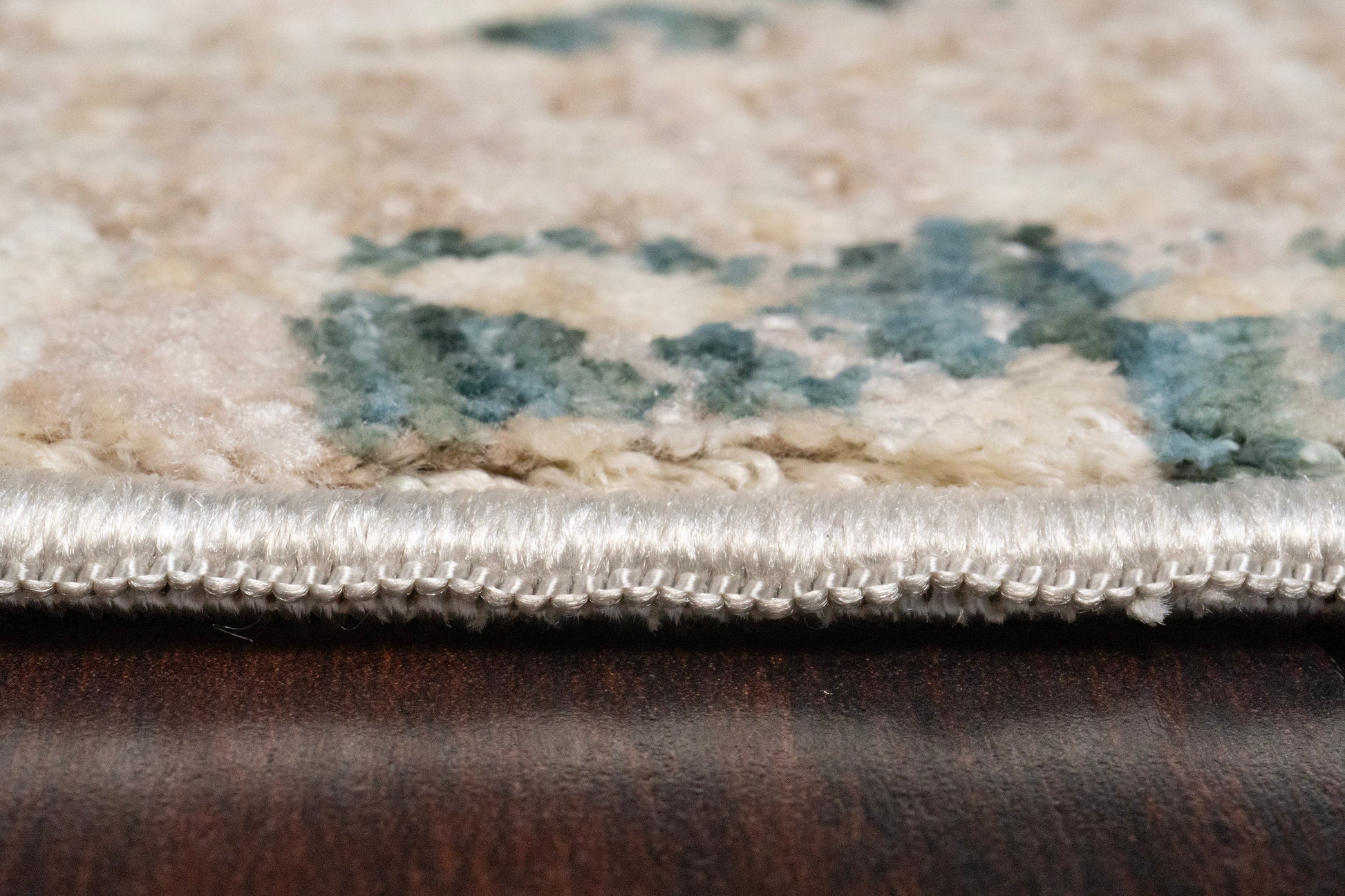 Hudson Transitional Beige/Multi Oriental High-Low Rug