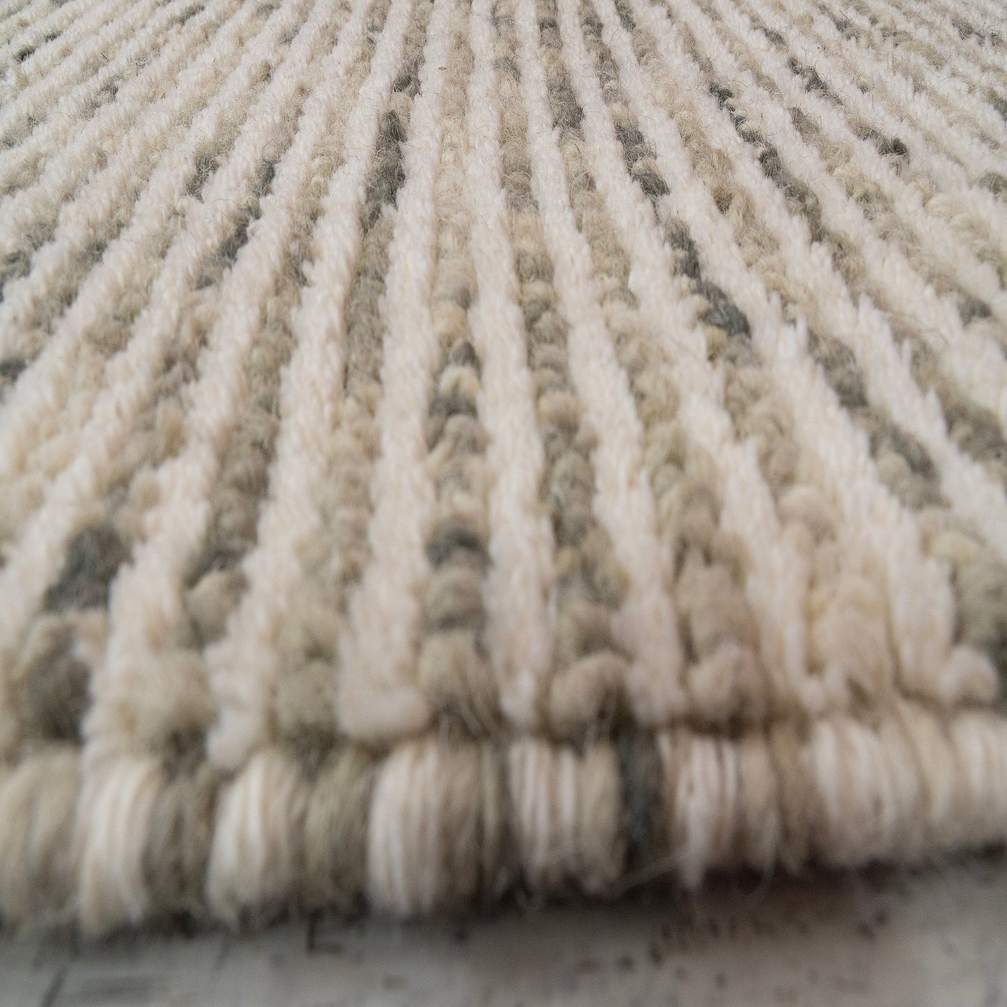 Jax Modern Ivory/Sage Striped Medium Pile Rug