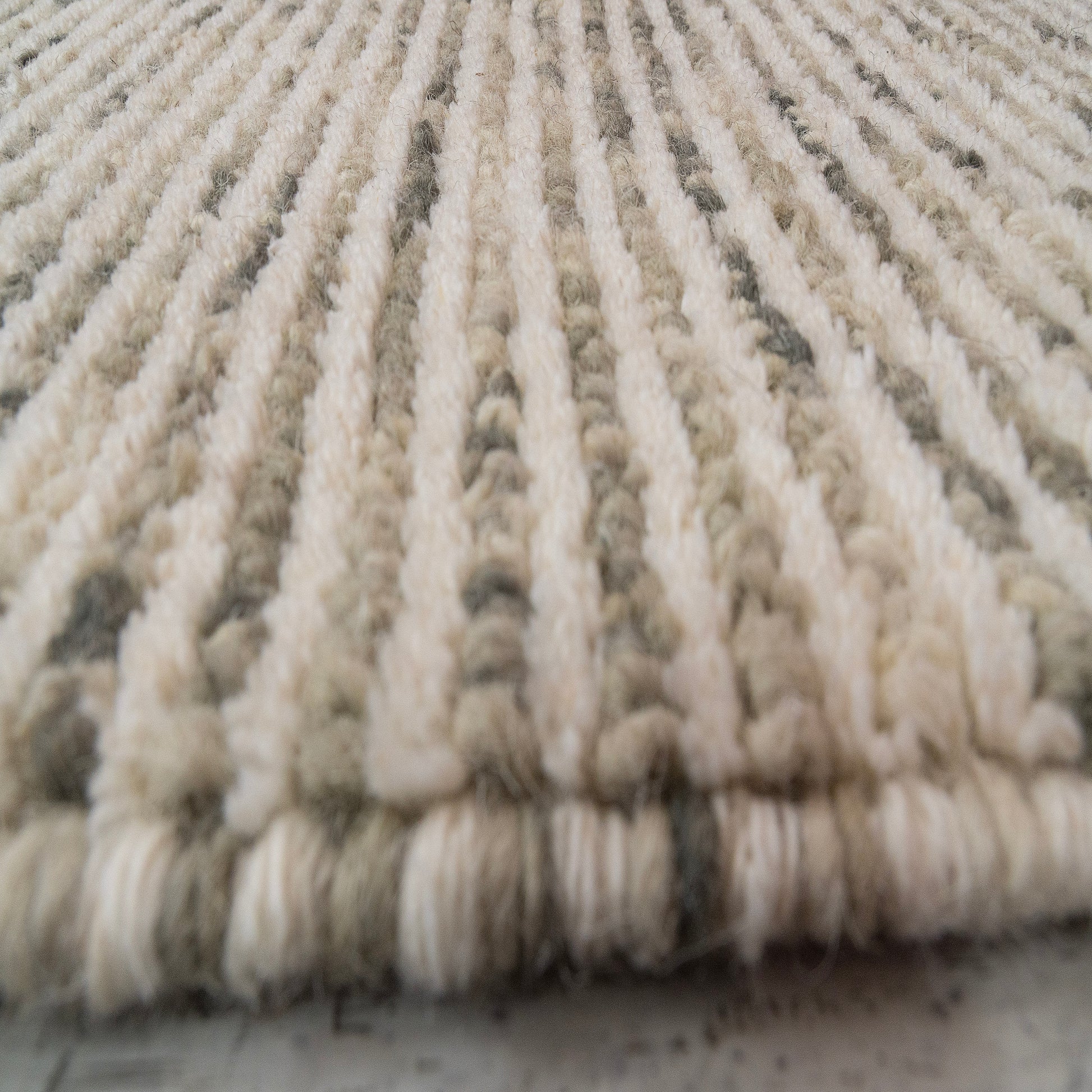 Jax Modern Ivory/Sage Striped Medium Pile Rug