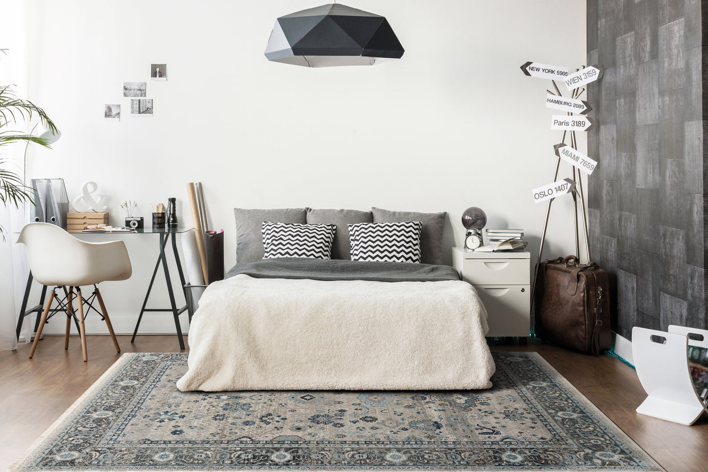 Juno Transitional Beige Distressed Medium Pile Rug