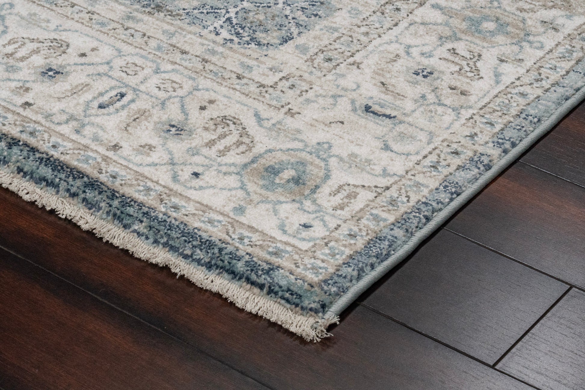 Juno Transitional Light Blue Distressed Medium Pile Rug