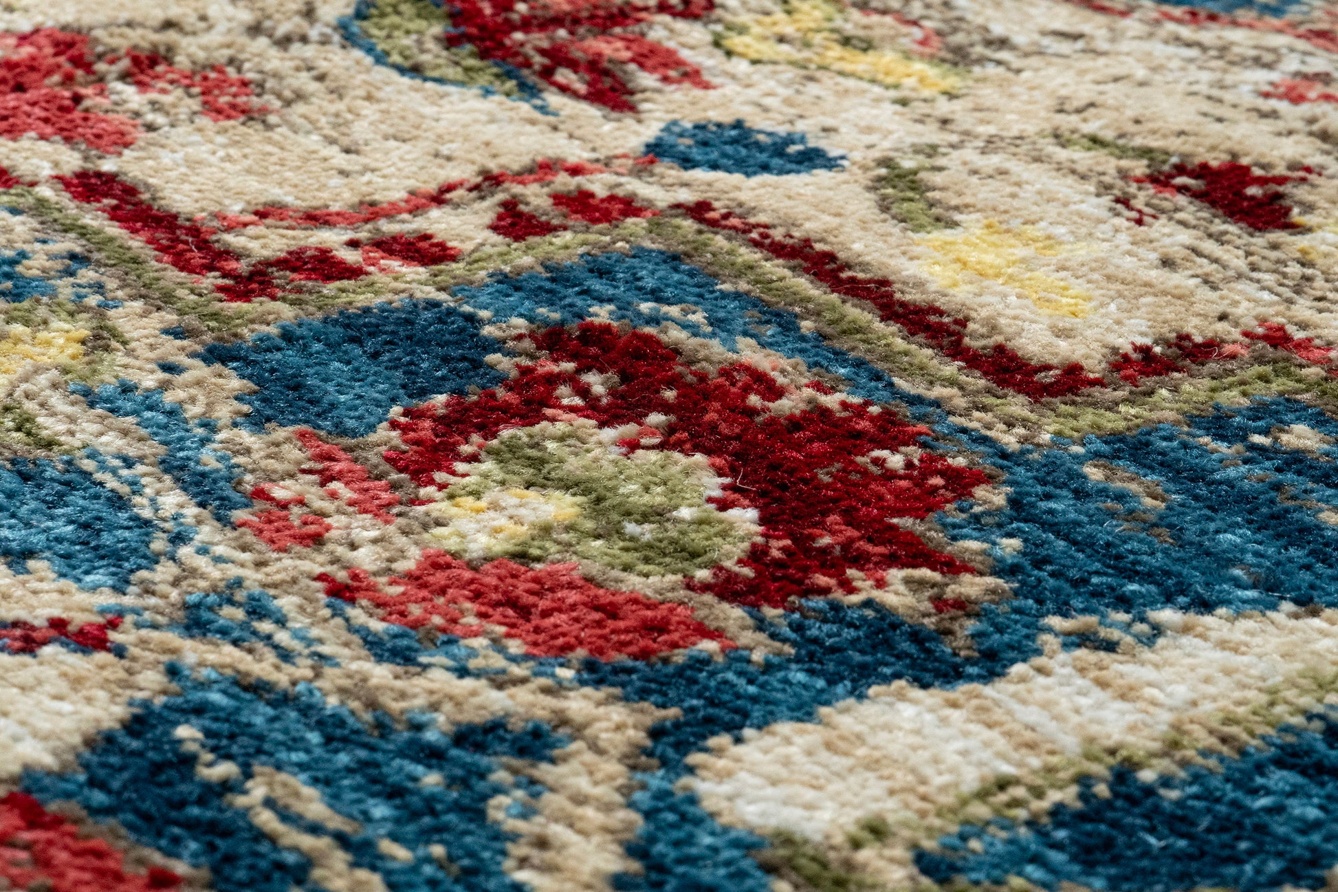 Juno Transitional Navy/Red Floral Medium Pile Rug
