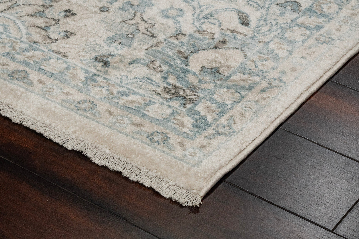 Juno Transitional Cream Floral Medium Pile Rug