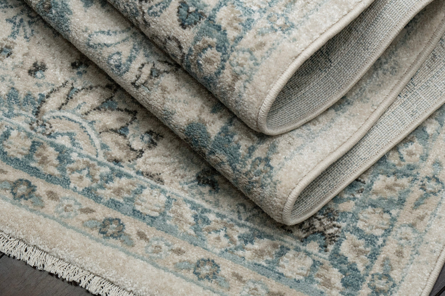Juno Transitional Cream Floral Medium Pile Rug