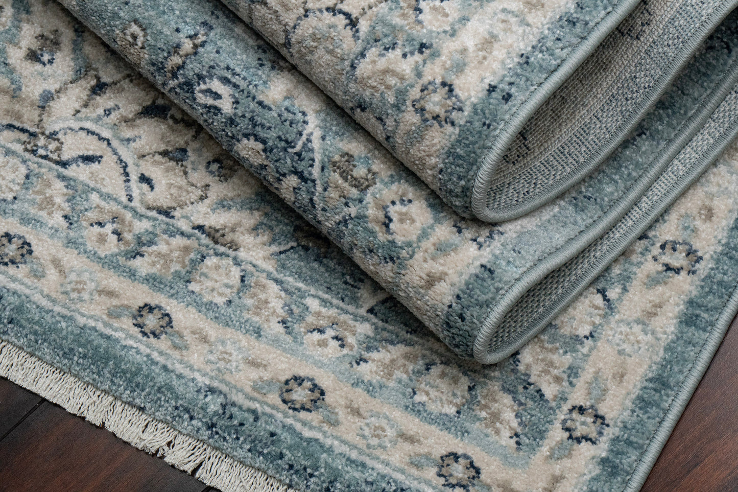 Juno Transitional Light Blue Floral Medium Pile Rug