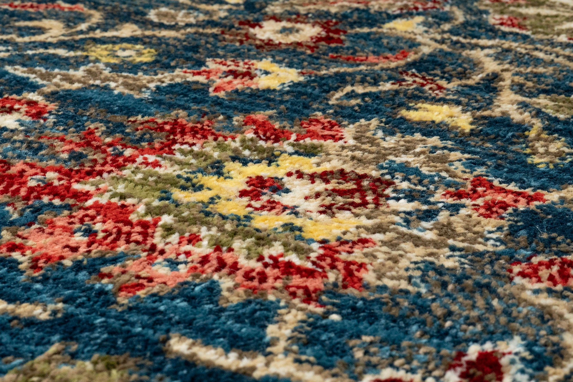 Juno Transitional Navy Floral Medium Pile Rug
