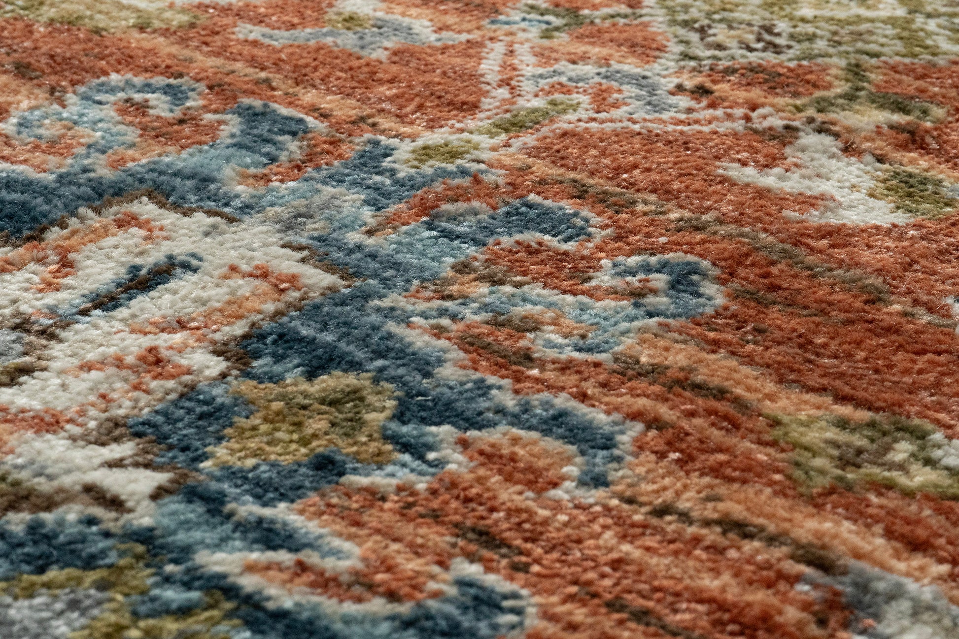 Juno Traditional Rust/Ivory/Multi Oriental Medium Pile Rug