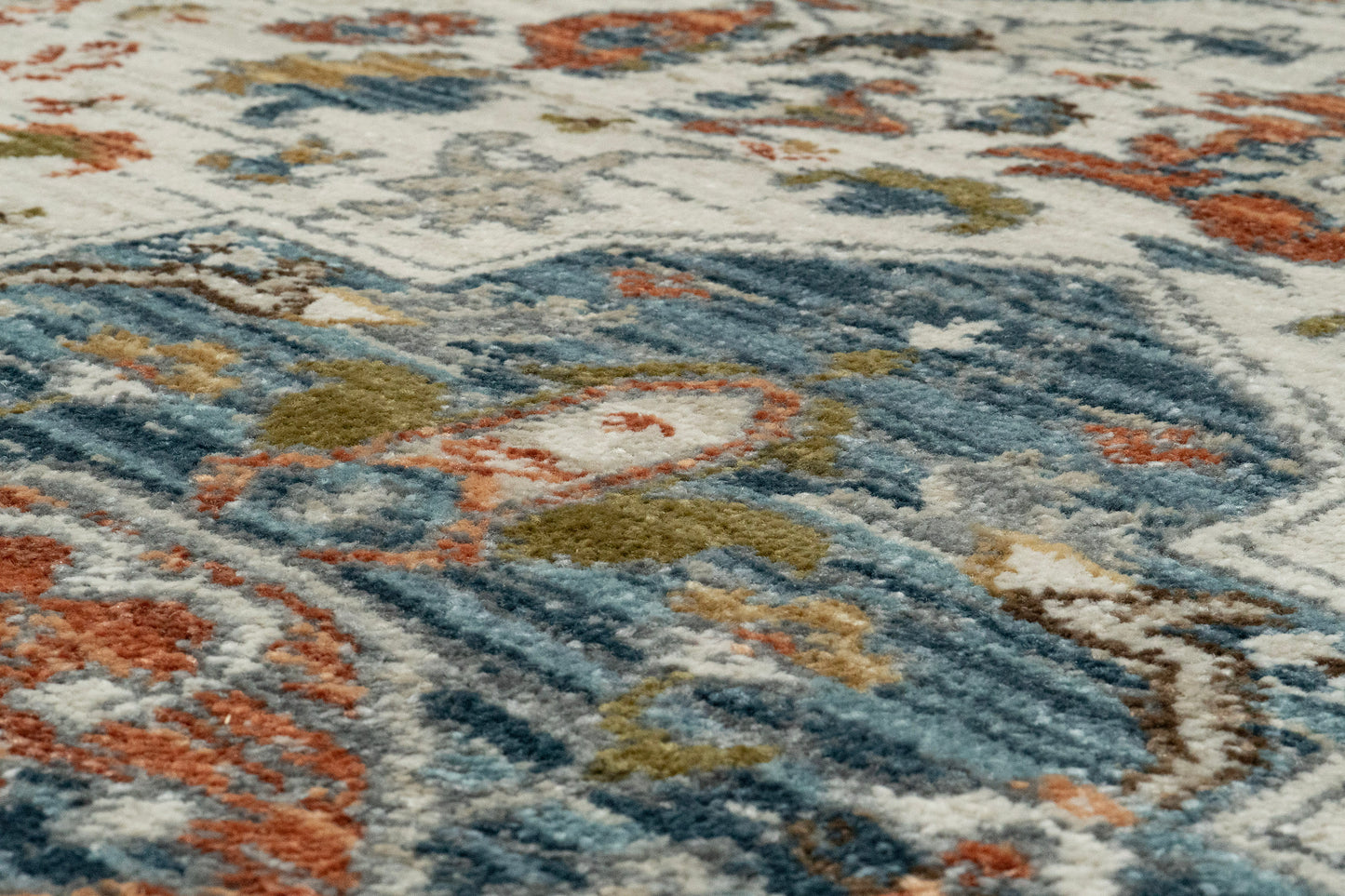 Juno Traditional Beige/Multi Oriental Medium Pile Rug