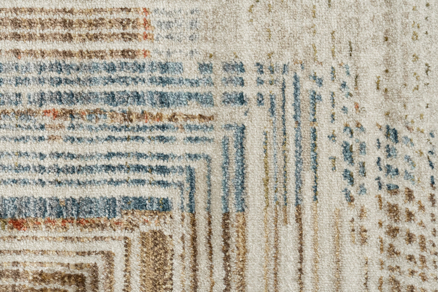Juno Traditional Beige/Multi Oriental Medium Pile Rug