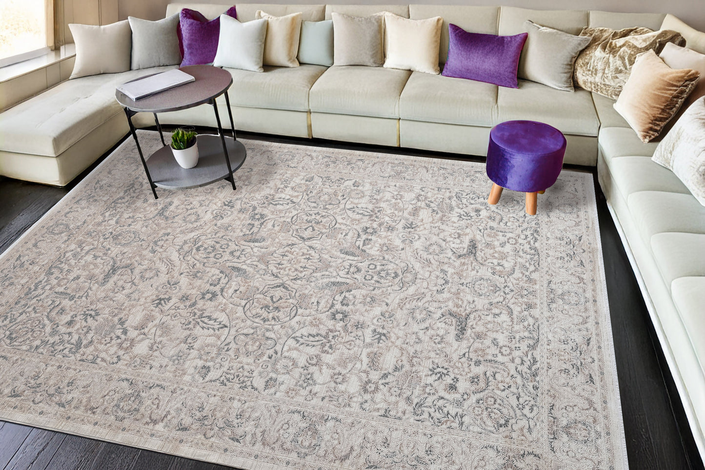 Lara Traditional Ivory/Beige/Grey Medallion Low Pile Rug