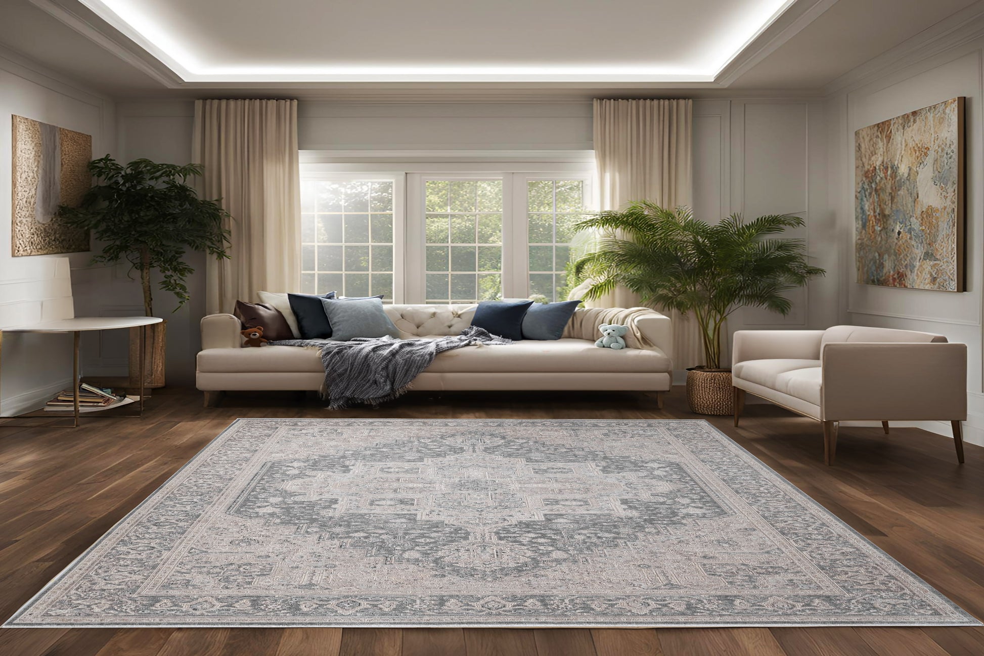Lara Traditional Ivory/Grey Medallion Low Pile Rug