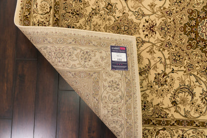 Legacy Traditional Ivory Classic Medium Pile Rug