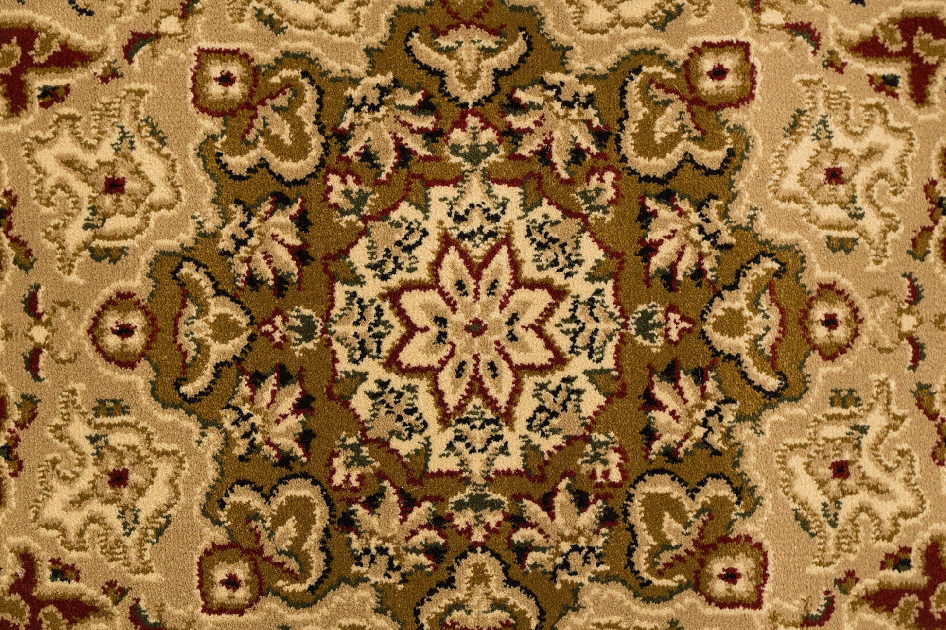 Legacy Traditional Red Classic Medium Pile Rug