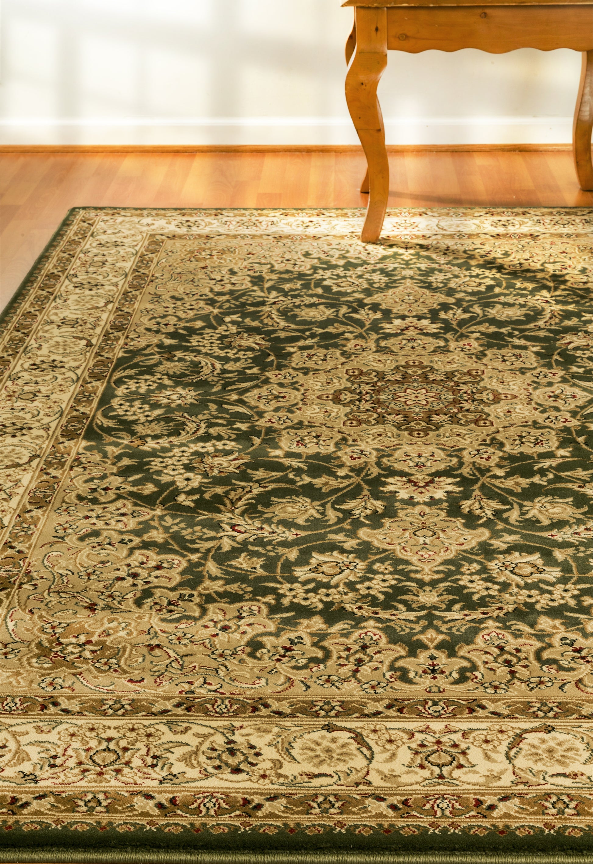 Legacy Traditional Green Classic Medium Pile Rug