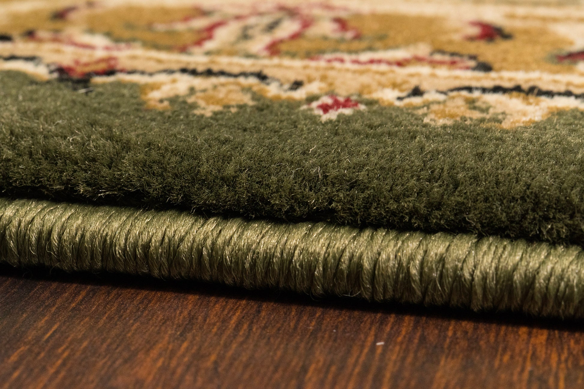 Legacy Traditional Green Classic Medium Pile Rug