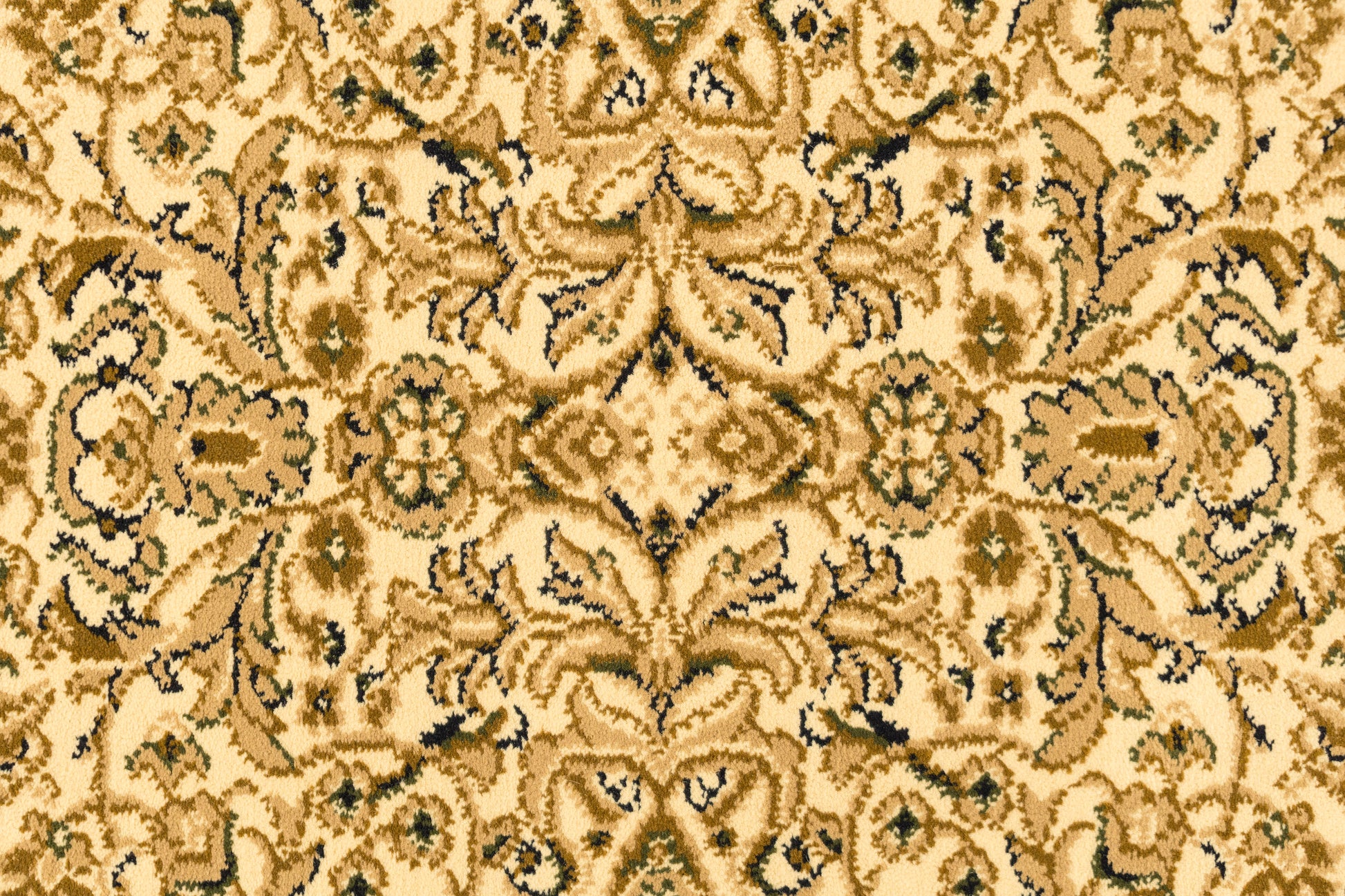 Legacy Traditional Ivory Classic Medium Pile Rug