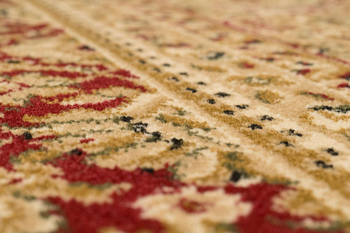 Legacy Traditional Red Classic Medium Pile Rug