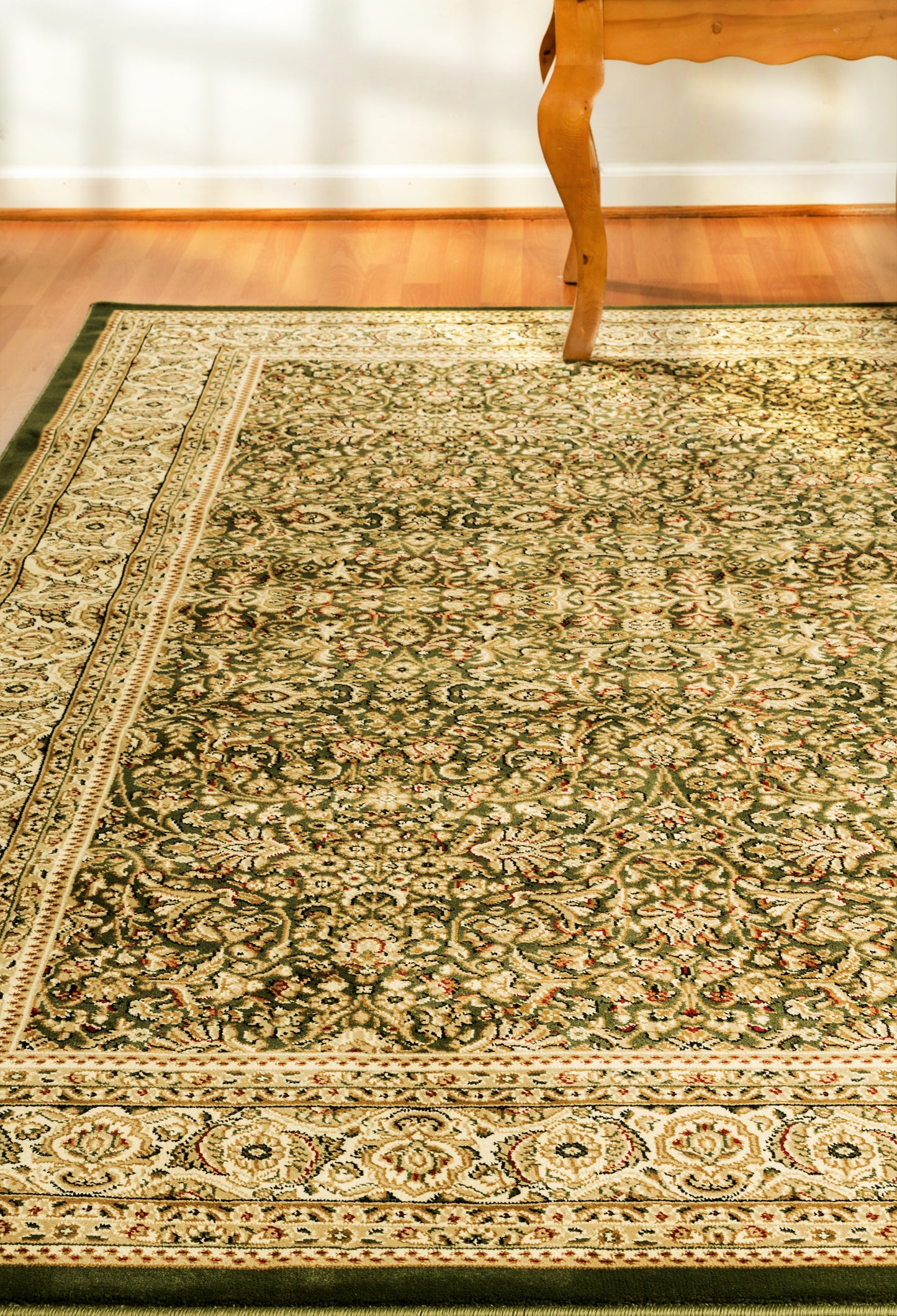 Legacy Traditional Green Classic Medium Pile Rug