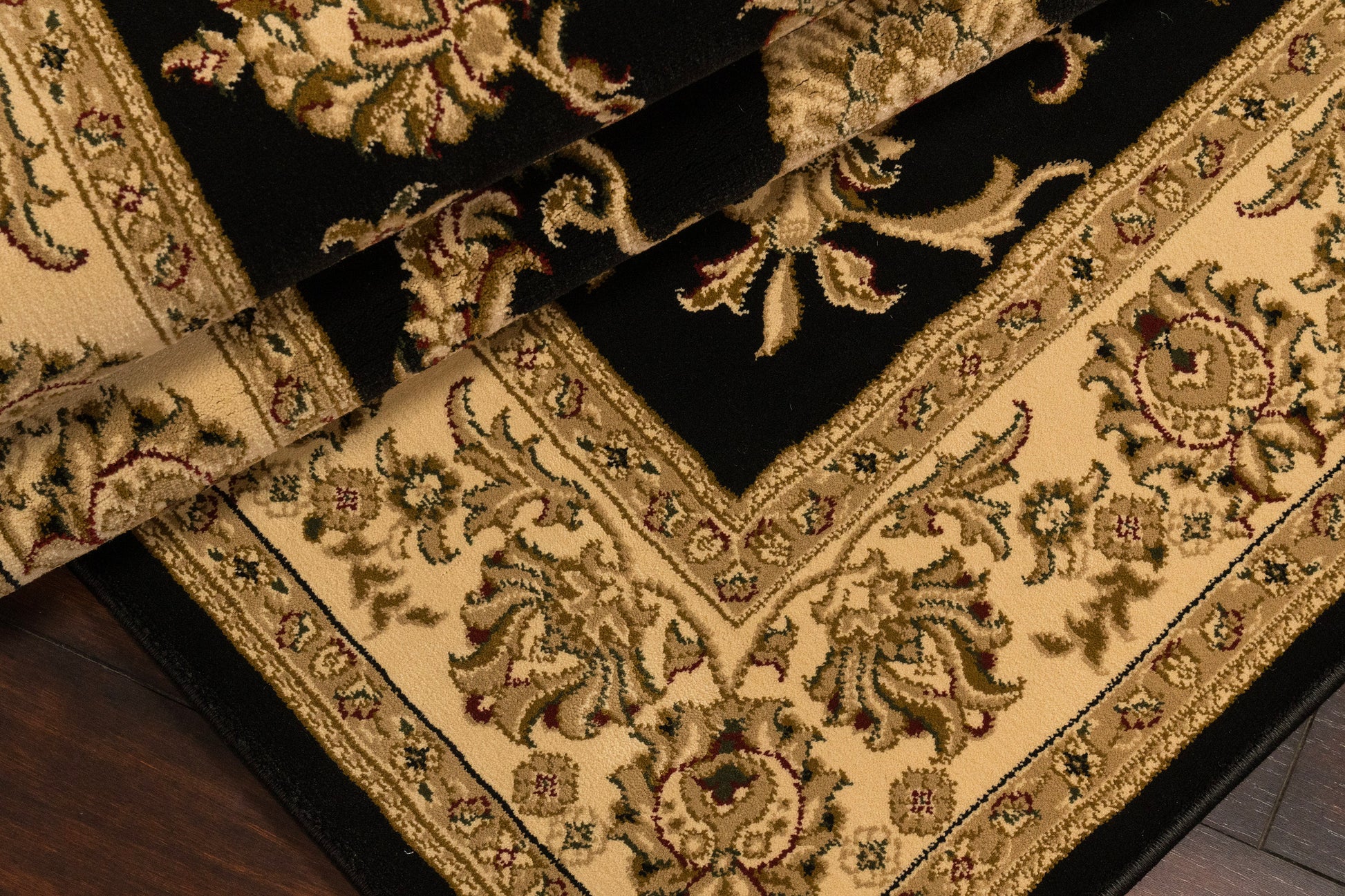 Legacy Traditional Black Classic Medium Pile Rug