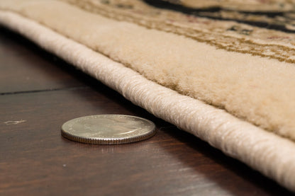 Legacy Traditional Ivory/Black Classic Medium Pile Rug