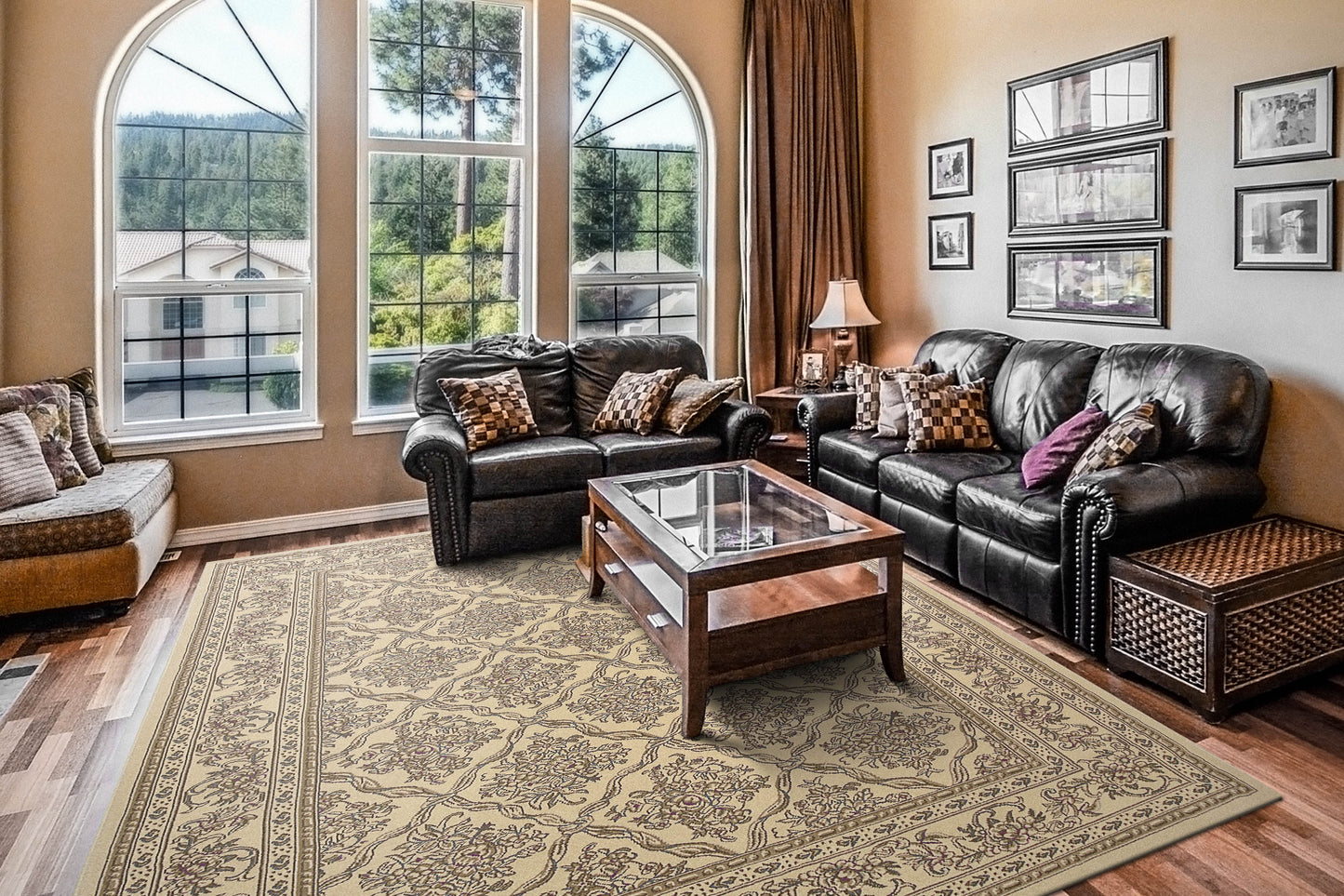 Legacy Traditional Ivory Classic Medium Pile Rug