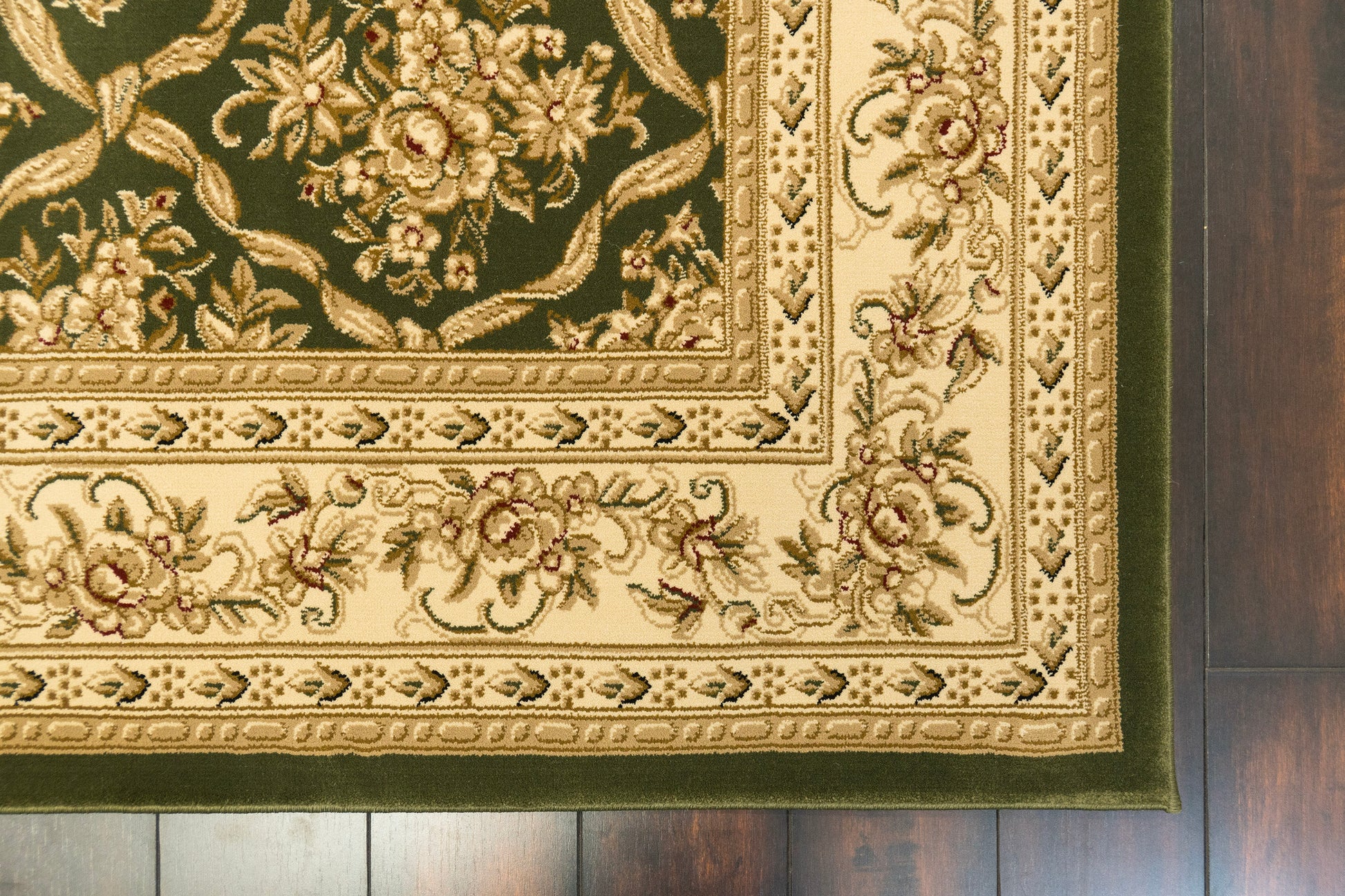 Legacy Traditional Green Classic Medium Pile Rug