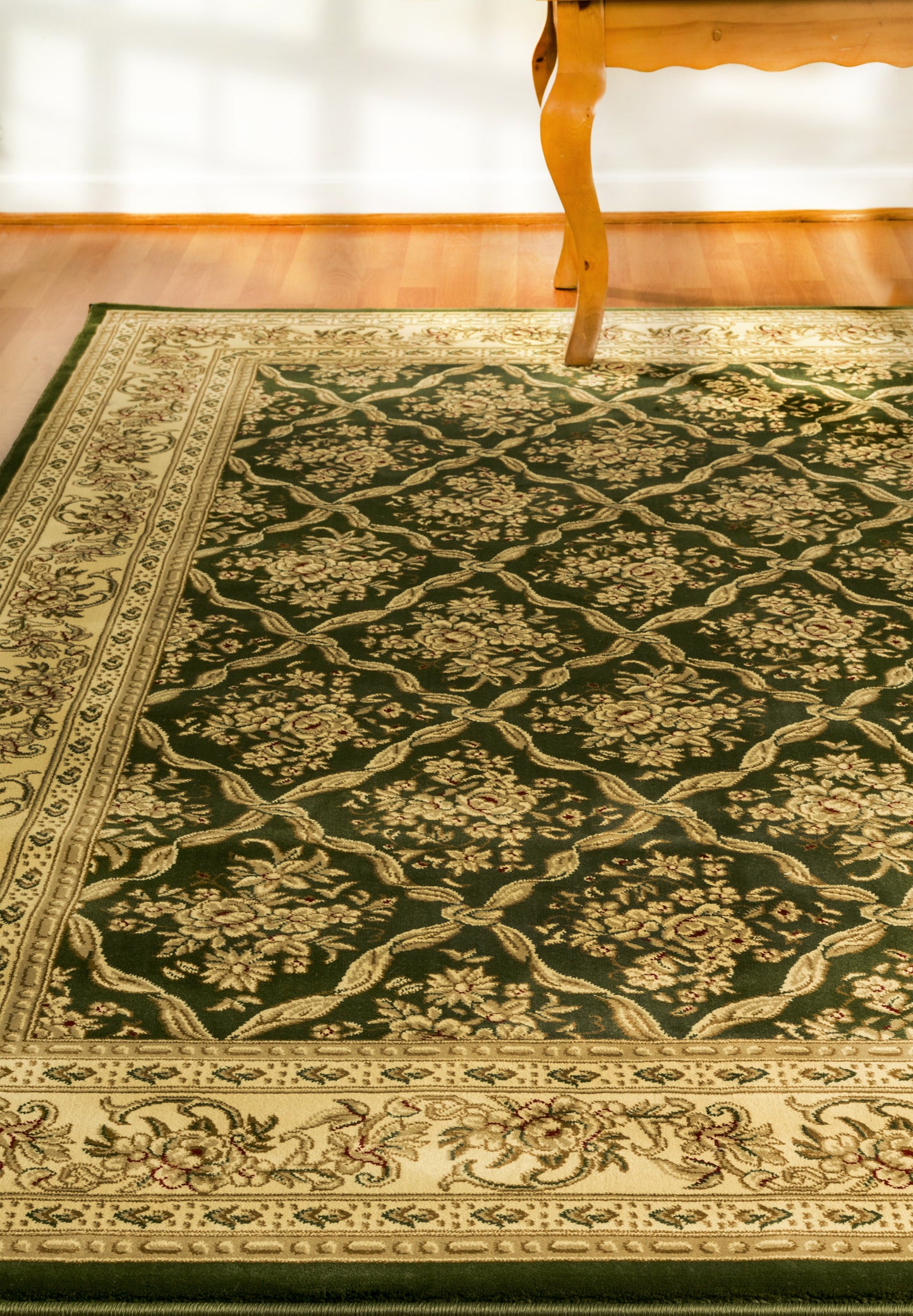 Legacy Traditional Green Classic Medium Pile Rug