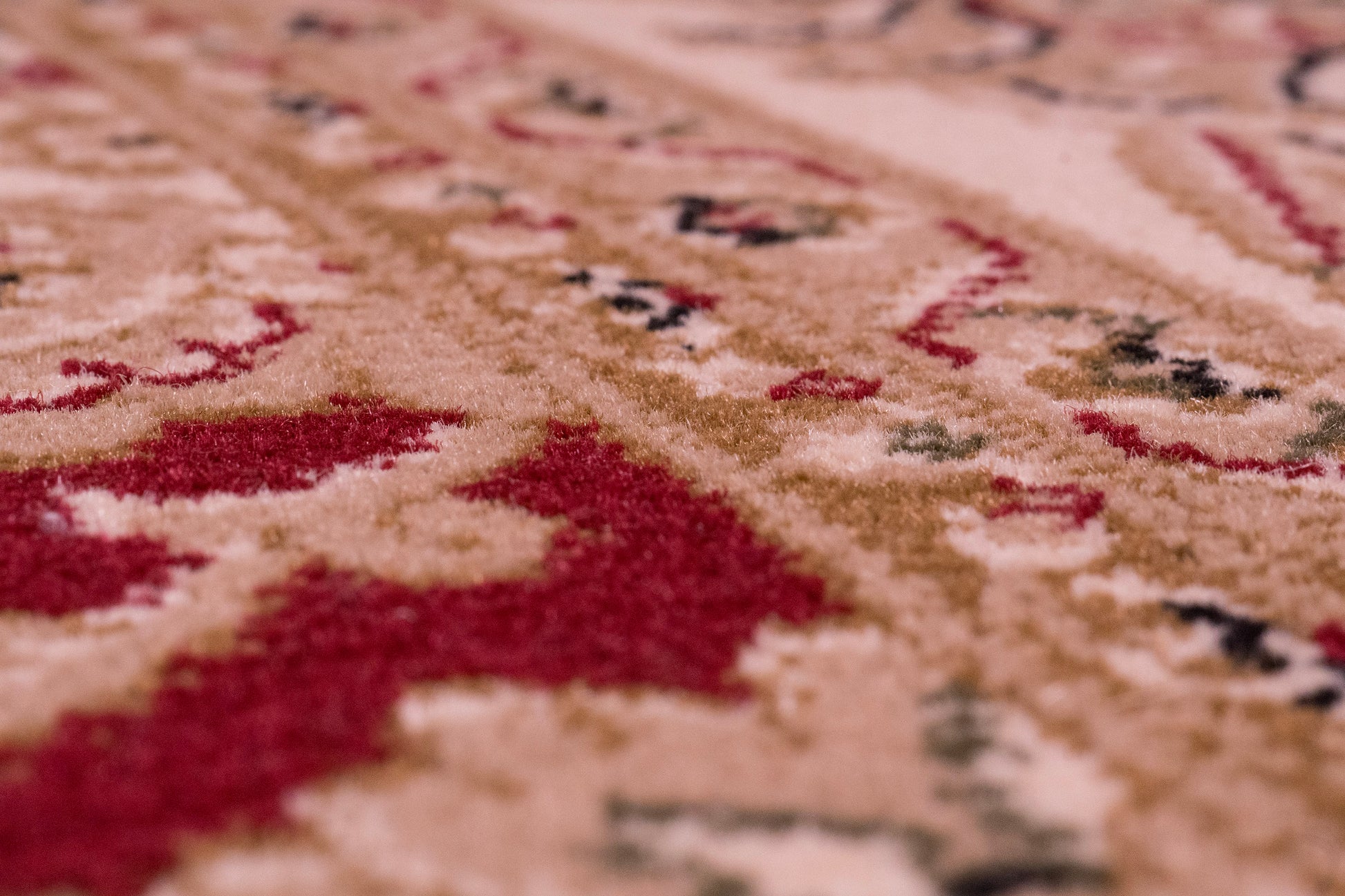 Legacy Traditional Red Classic Medium Pile Rug
